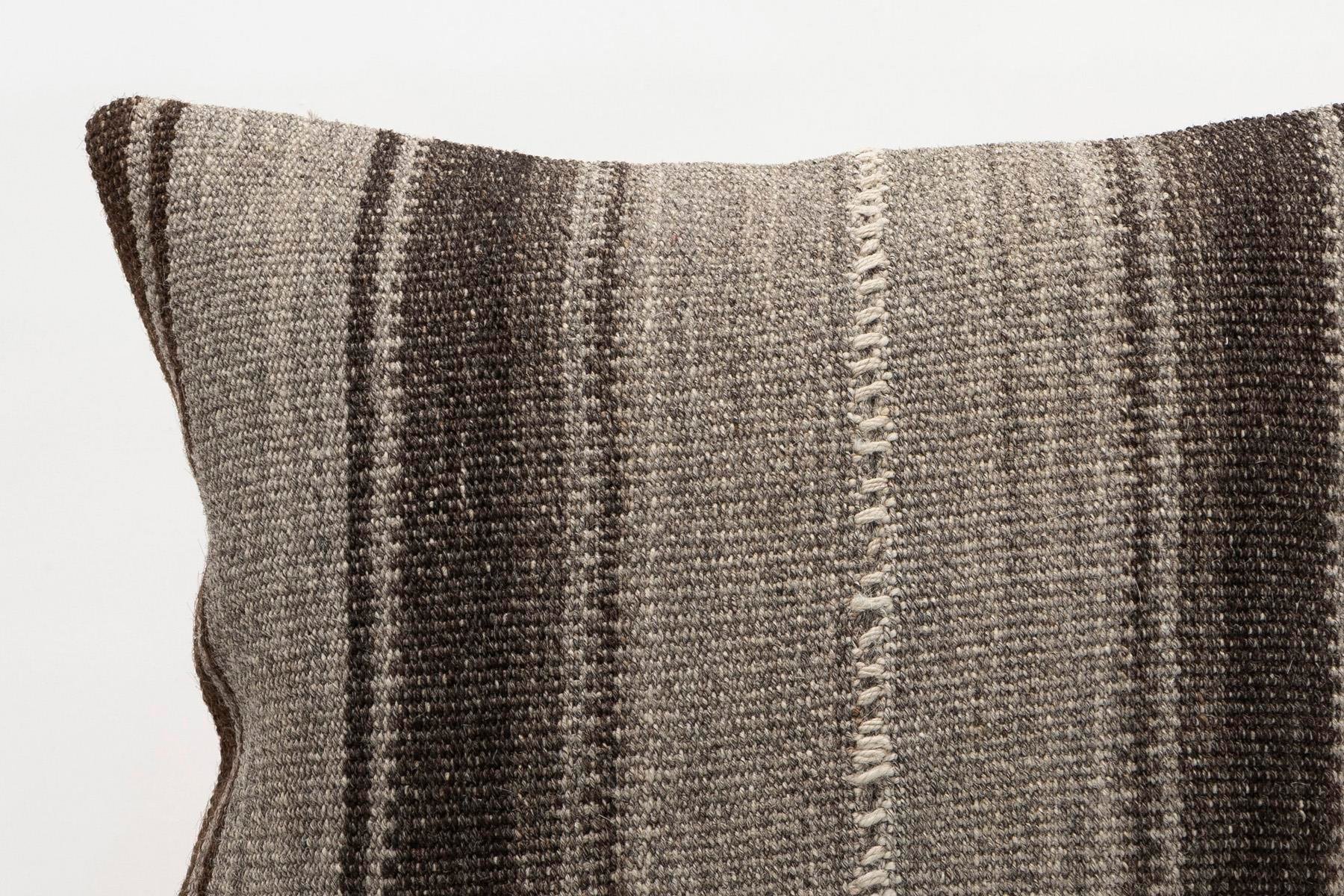 16x16 inches (40x40 cm) Kilim Pillow | KILIM WHOLESALE - Vintage Handmade Pillows - Vintage Handmade Kilim Rugs - It is 100% wool. Artistic and historical rugs. Old handwoven rugs. - Online hand woven rugs and kilim cushions sales. Shipping to a