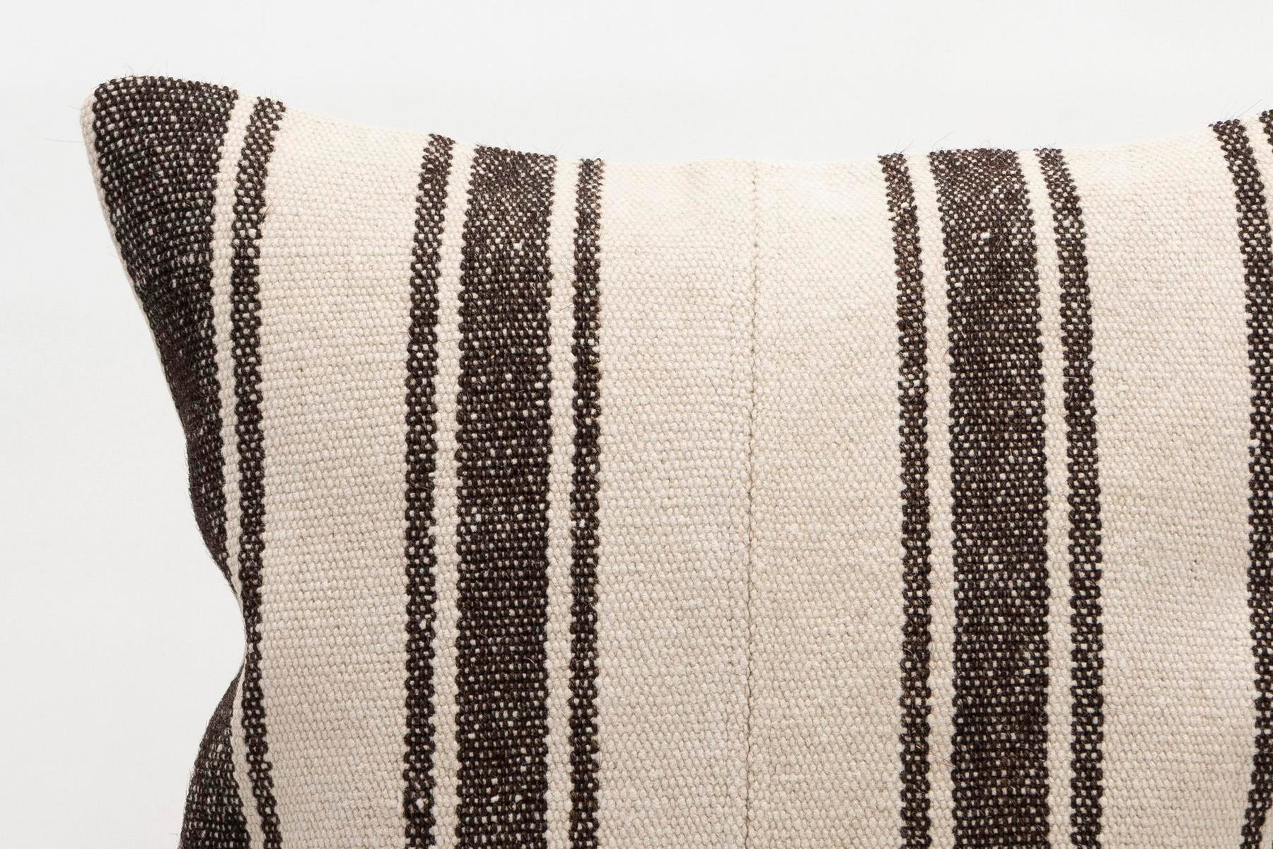 16x16 inches (40x40 cm) Kilim Pillow | KILIM WHOLESALE - Vintage Handmade Pillows - Vintage Handmade Kilim Rugs - It is 100% wool. Artistic and historical rugs. Old handwoven rugs. - Online hand woven rugs and kilim cushions sales. Shipping to a