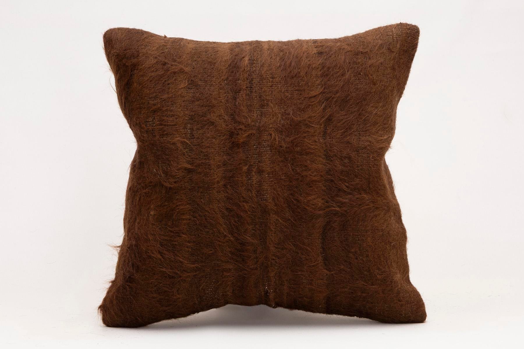 16x16 inches (40x40 cm) Kilim Pillow | KILIM WHOLESALE - Vintage Handmade Pillows - Vintage Handmade Kilim Rugs - It is 100% wool. Artistic and historical rugs. Old handwoven rugs. - Online hand woven rugs and kilim cushions sales. Shipping to a