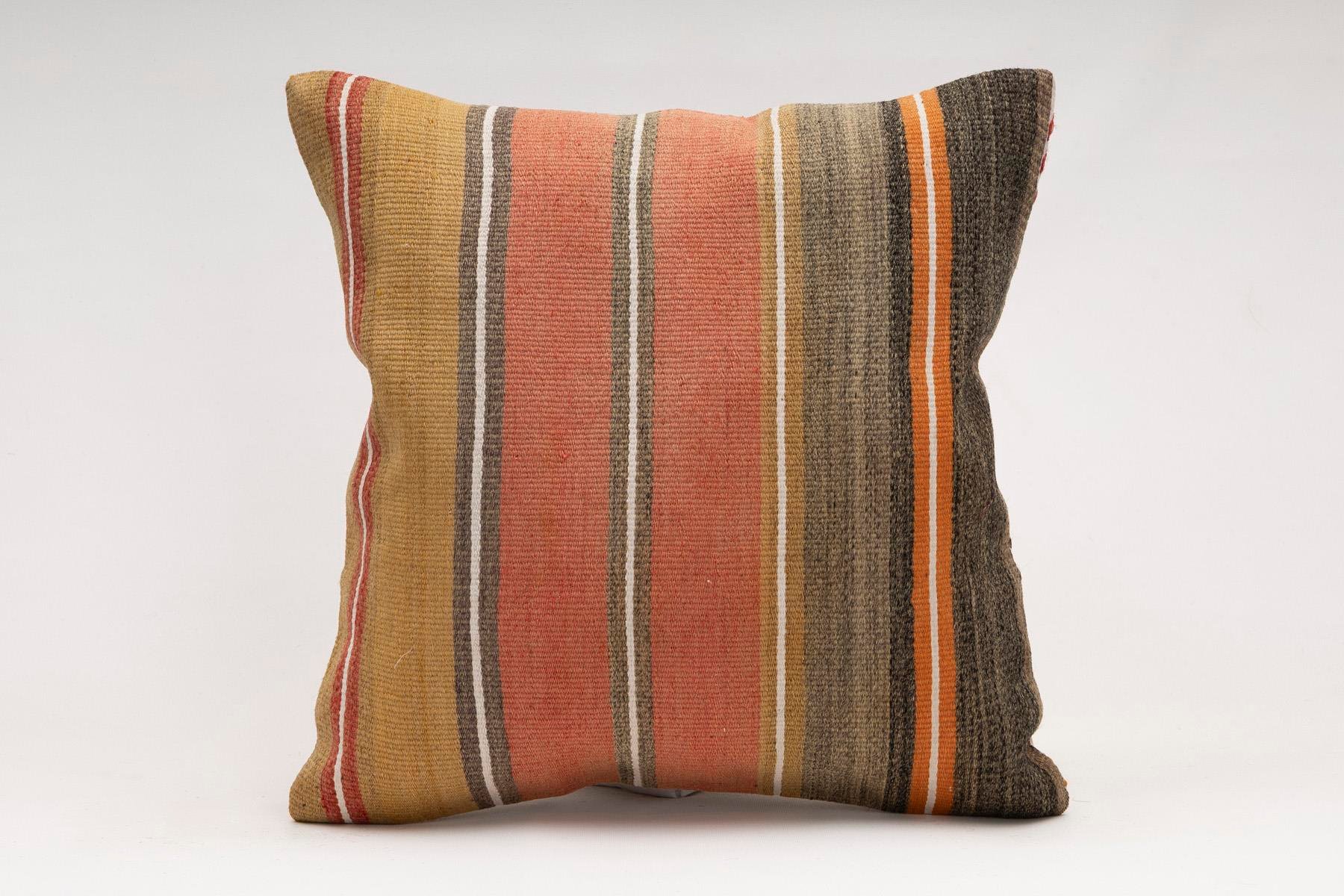 16x16 inches (40x40 cm) Kilim Pillow | KILIM WHOLESALE - Vintage Handmade Pillows - Vintage Handmade Kilim Rugs - It is 100% wool. Artistic and historical rugs. Old handwoven rugs. - Online hand woven rugs and kilim cushions sales. Shipping to a