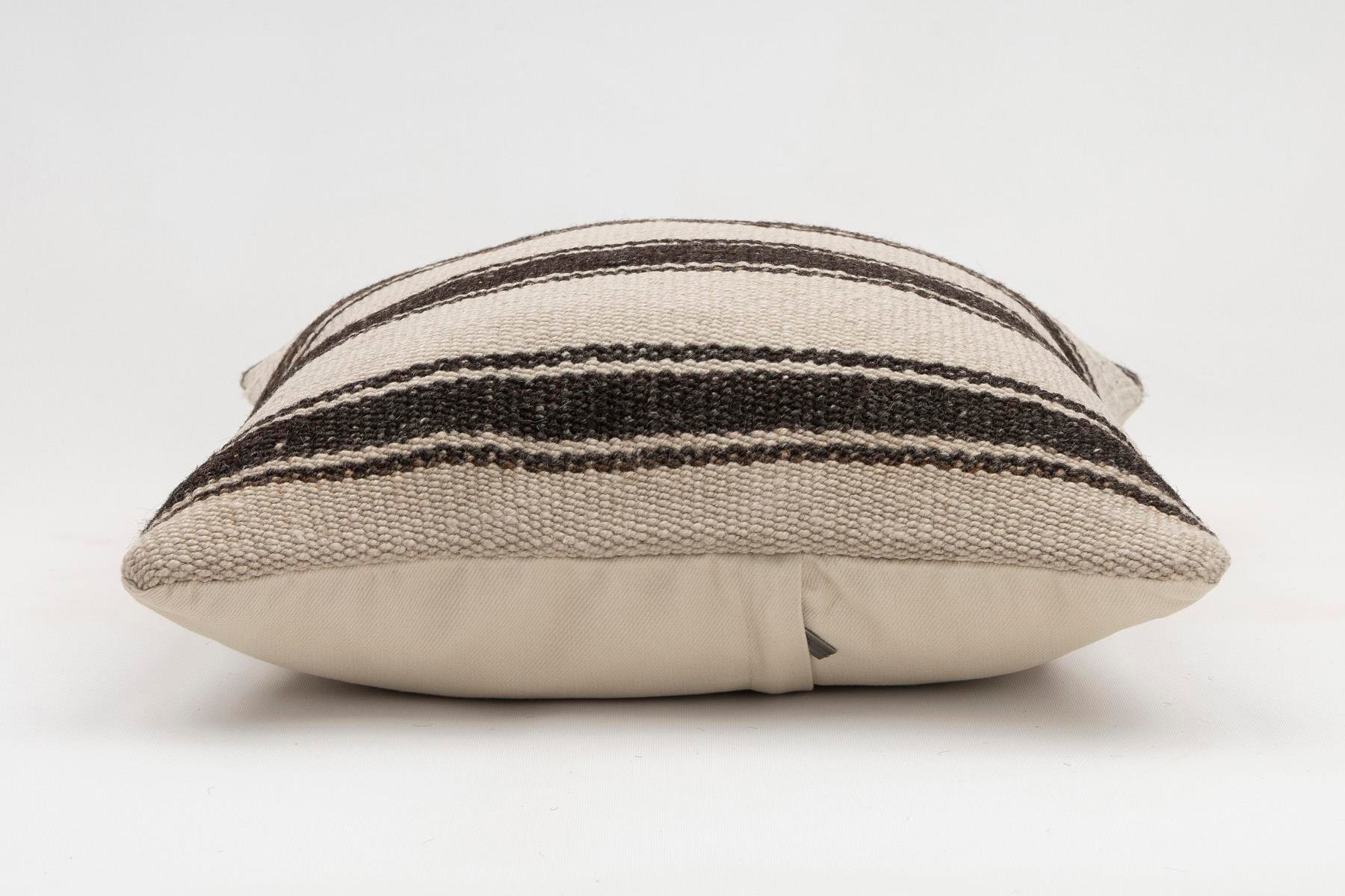 16x16 inches (40x40 cm) Kilim Pillow | KILIM WHOLESALE - Vintage Handmade Pillows - Vintage Handmade Kilim Rugs - It is 100% wool. Artistic and historical rugs. Old handwoven rugs. - Online hand woven rugs and kilim cushions sales. Shipping to a