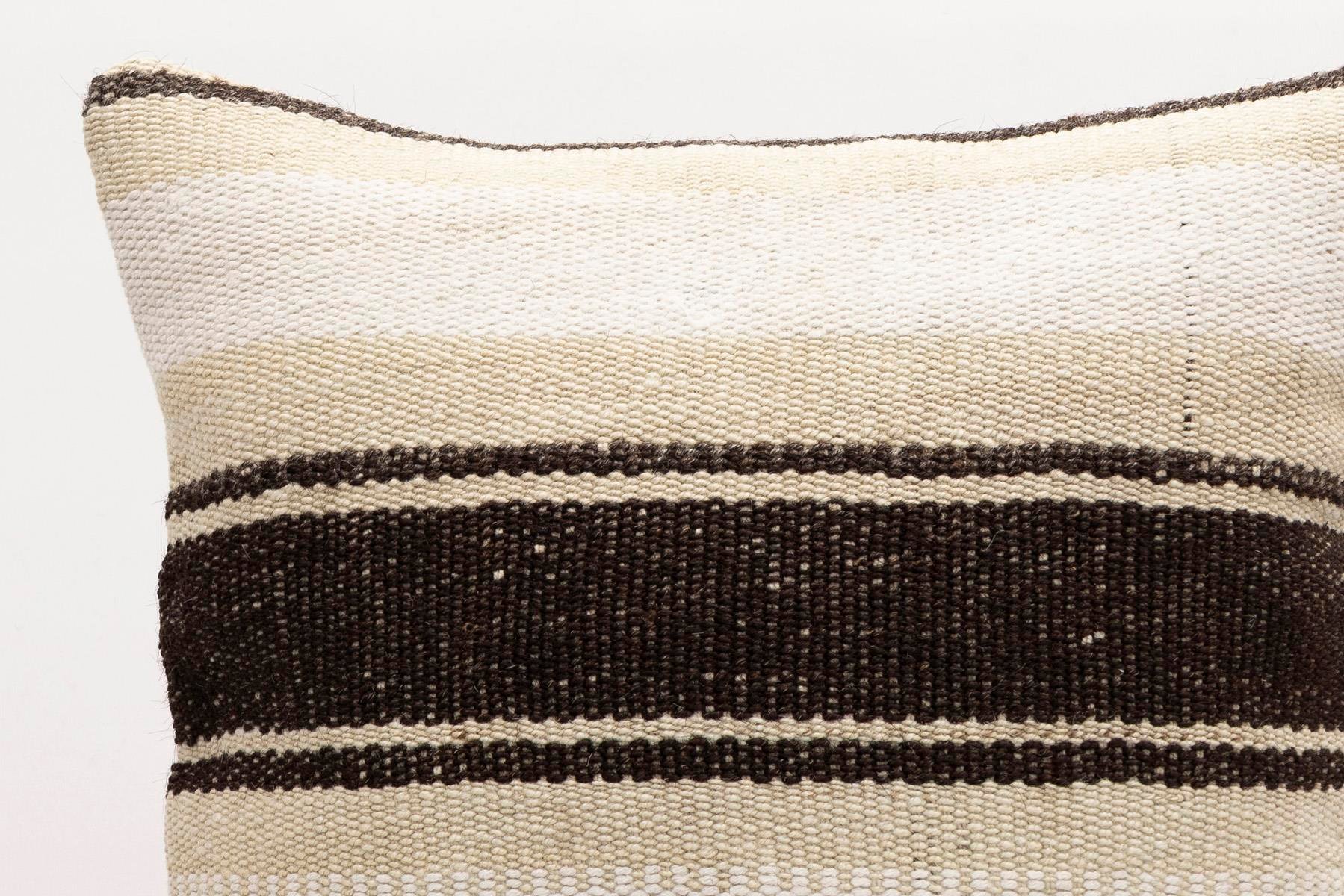 16x16 inches (40x40 cm) Kilim Pillow | KILIM WHOLESALE - Vintage Handmade Pillows - Vintage Handmade Kilim Rugs - It is 100% wool. Artistic and historical rugs. Old handwoven rugs. - Online hand woven rugs and kilim cushions sales. Shipping to a