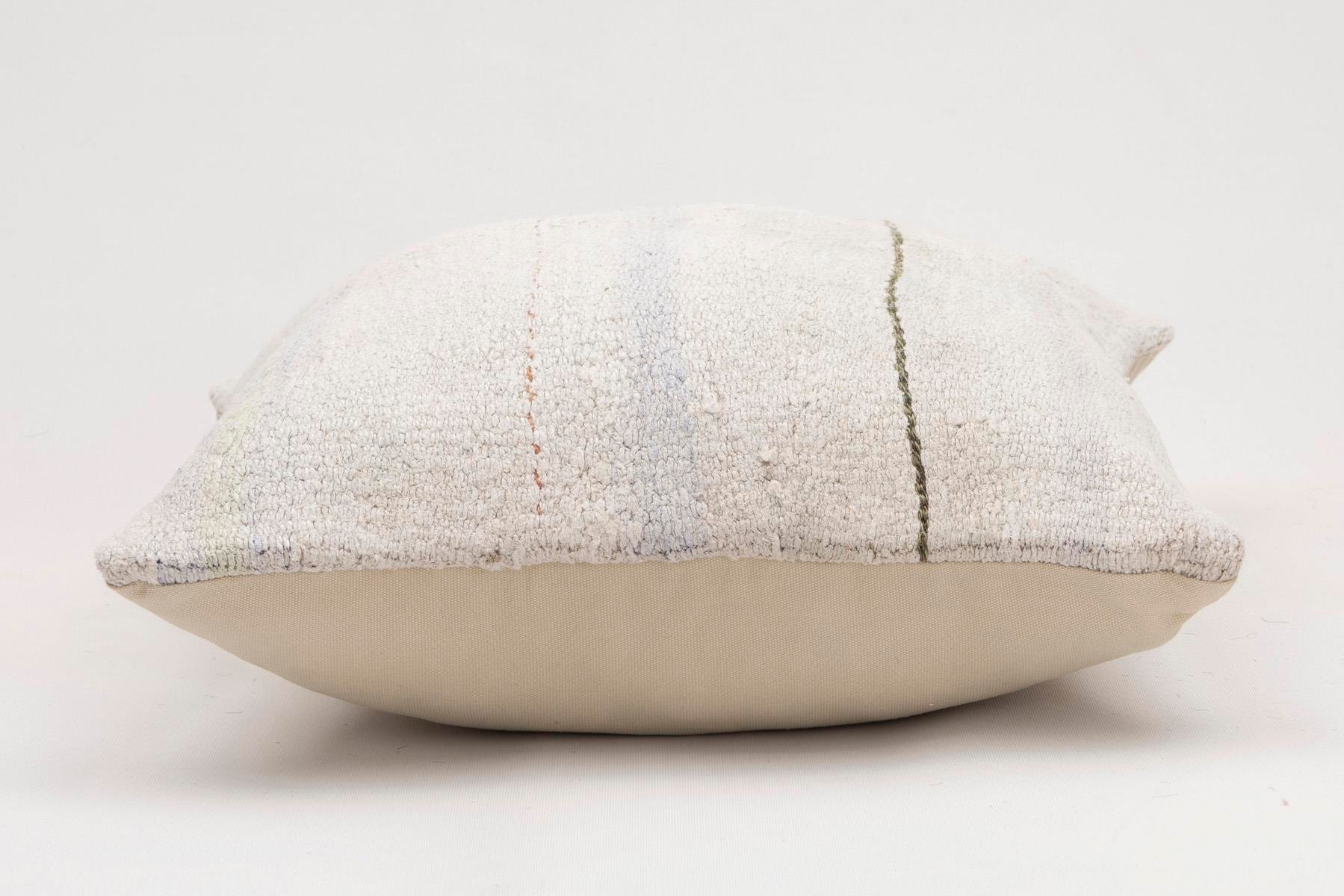 16x16 inches (40x40 cm) Kilim Pillow | KILIM WHOLESALE - Vintage Handmade Pillows - Vintage Handmade Kilim Rugs - It is 100% wool. Artistic and historical rugs. Old handwoven rugs. - Online hand woven rugs and kilim cushions sales. Shipping to a