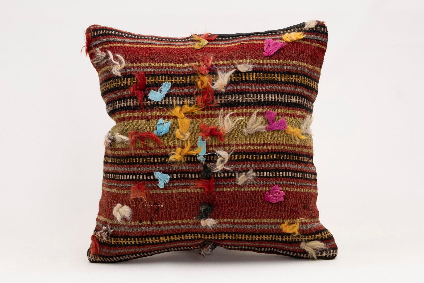 16x16 inches (40x40 cm) Kilim Pillow | KILIM WHOLESALE - Vintage Handmade Pillows - Vintage Handmade Kilim Rugs - It is 100% wool. Artistic and historical rugs. Old handwoven rugs. - Online hand woven rugs and kilim cushions sales. Shipping to a