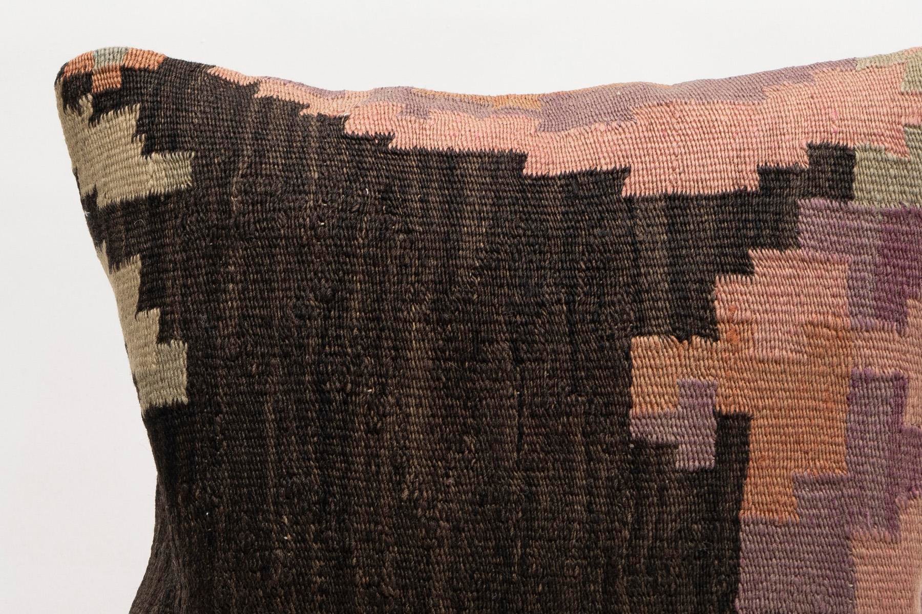 16x16 inches (40x40 cm) Kilim Pillow | KILIM WHOLESALE - Vintage Handmade Pillows - Vintage Handmade Kilim Rugs - It is 100% wool. Artistic and historical rugs. Old handwoven rugs. - Online hand woven rugs and kilim cushions sales. Shipping to a