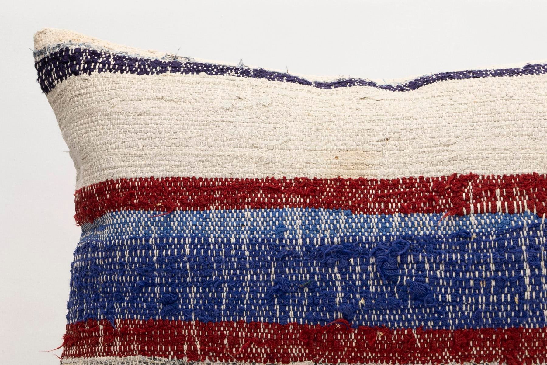 16x24 inches (40x60 cm) Kilim Pillow | KILIM WHOLESALE - Vintage Handmade Pillows - Vintage Handmade Kilim Rugs - It is 100% wool. Artistic and historical rugs. Old handwoven rugs. - Online hand woven rugs and kilim cushions sales. Shipping to a