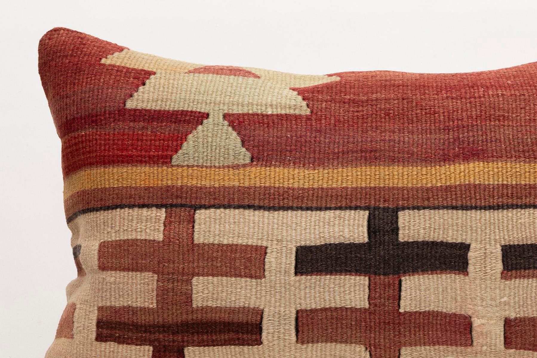 16x24 inches (40x60 cm) Kilim Pillow | KILIM WHOLESALE - Vintage Handmade Pillows - Vintage Handmade Kilim Rugs - It is 100% wool. Artistic and historical rugs. Old handwoven rugs. - Online hand woven rugs and kilim cushions sales. Shipping to a