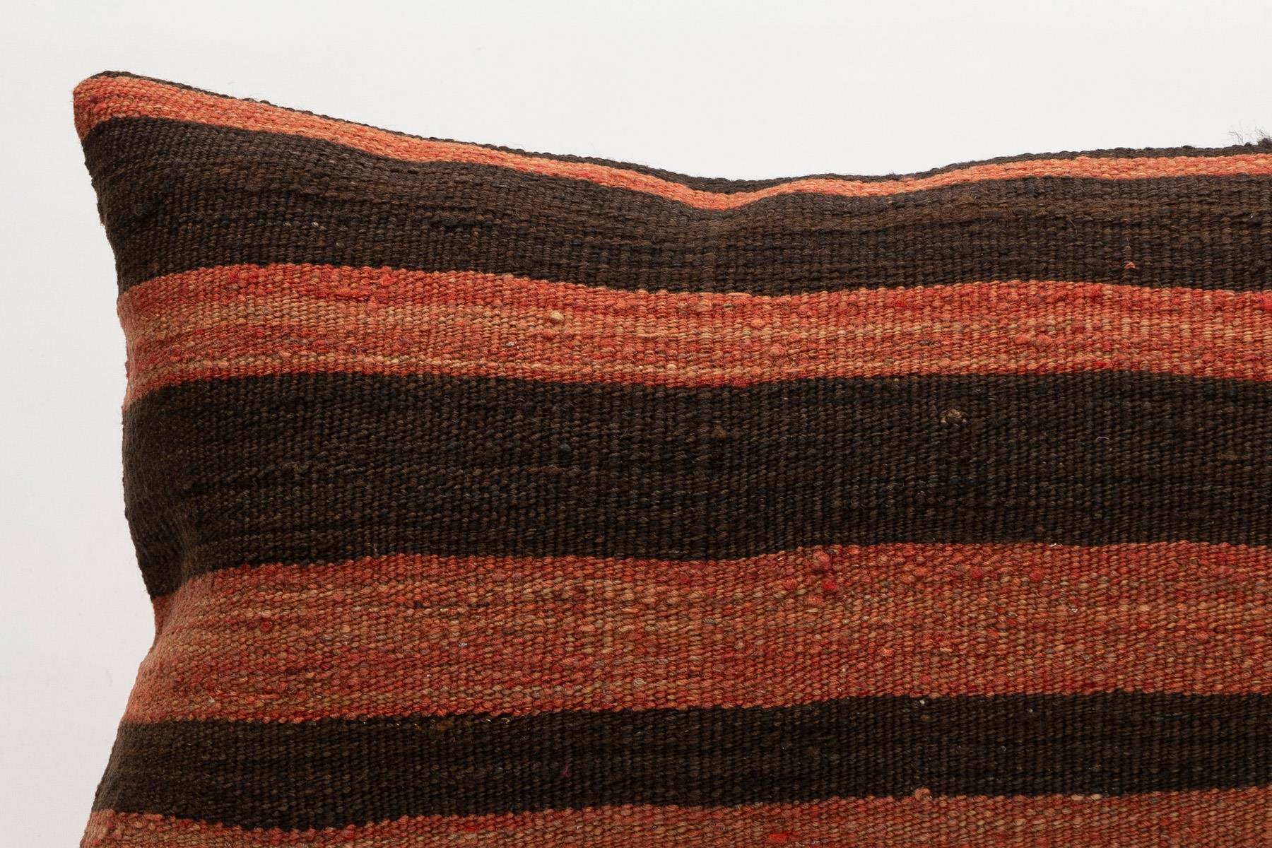 16x24 inches (40x60 cm) Kilim Pillow | KILIM WHOLESALE - Vintage Handmade Pillows - Vintage Handmade Kilim Rugs - It is 100% wool. Artistic and historical rugs. Old handwoven rugs. - Online hand woven rugs and kilim cushions sales. Shipping to a