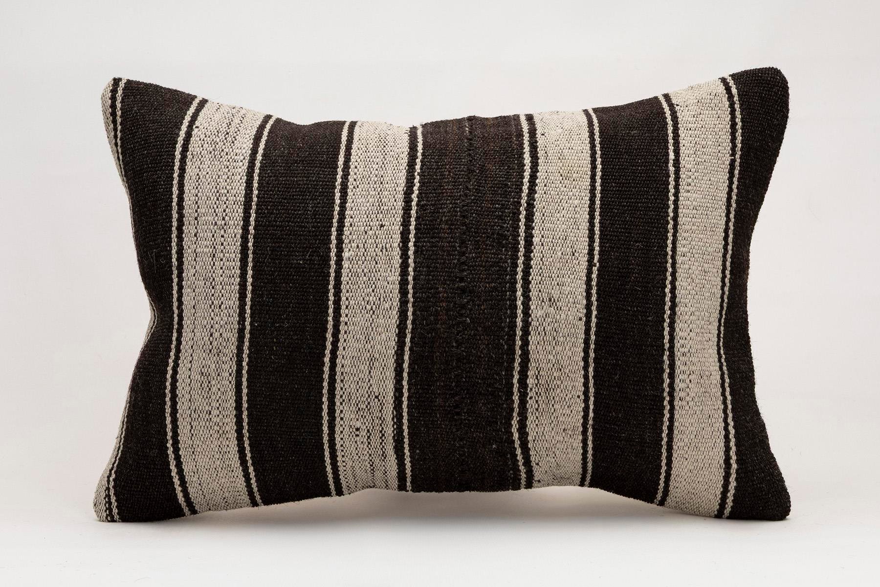 16x24 inches (40x60 cm) Kilim Pillow | KILIM WHOLESALE - Vintage Handmade Pillows - Vintage Handmade Kilim Rugs - It is 100% wool. Artistic and historical rugs. Old handwoven rugs. - Online hand woven rugs and kilim cushions sales. Shipping to a