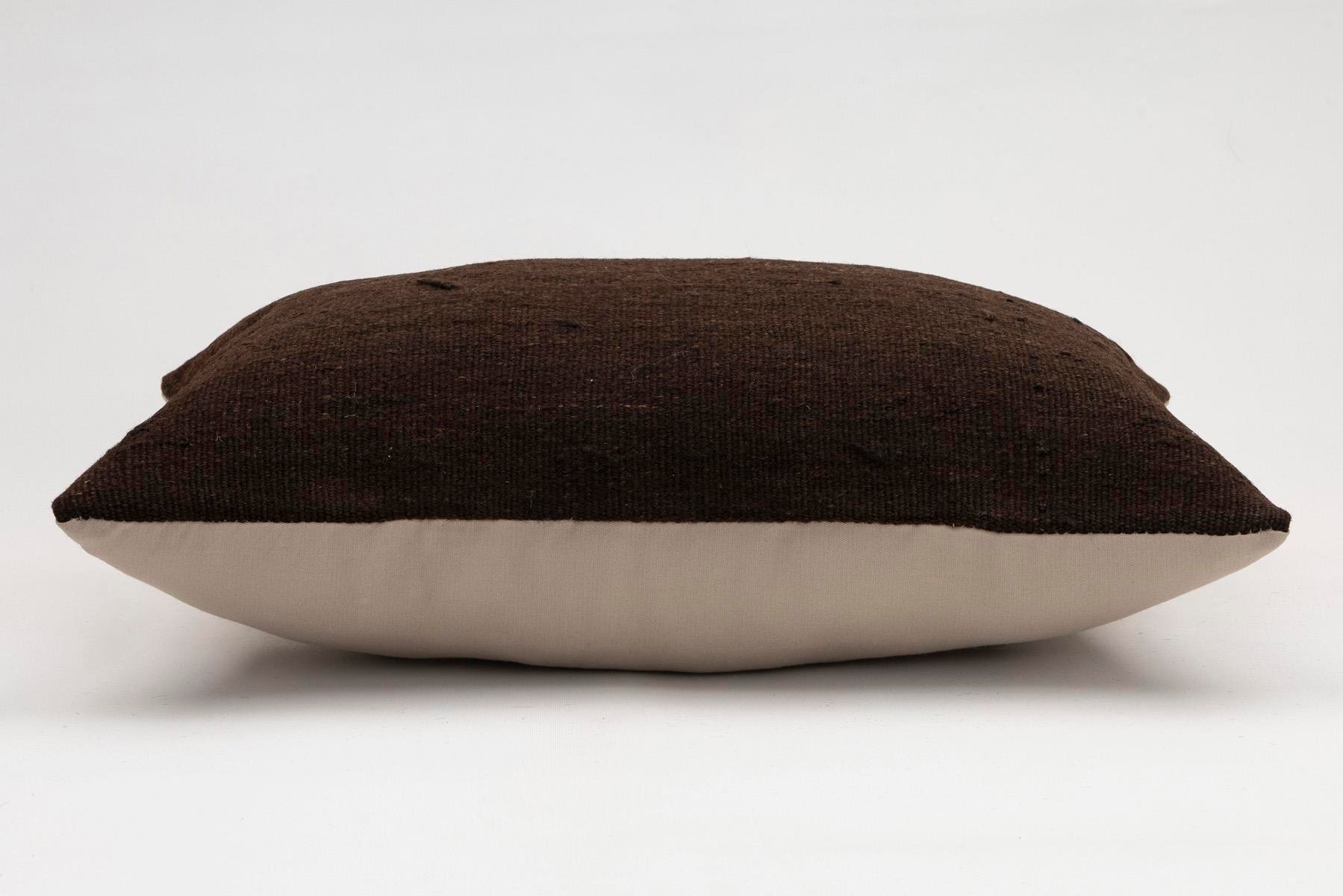 16x24 inches (40x60 cm) Kilim Pillow | KILIM WHOLESALE - Vintage Handmade Pillows - Vintage Handmade Kilim Rugs - It is 100% wool. Artistic and historical rugs. Old handwoven rugs. - Online hand woven rugs and kilim cushions sales. Shipping to a