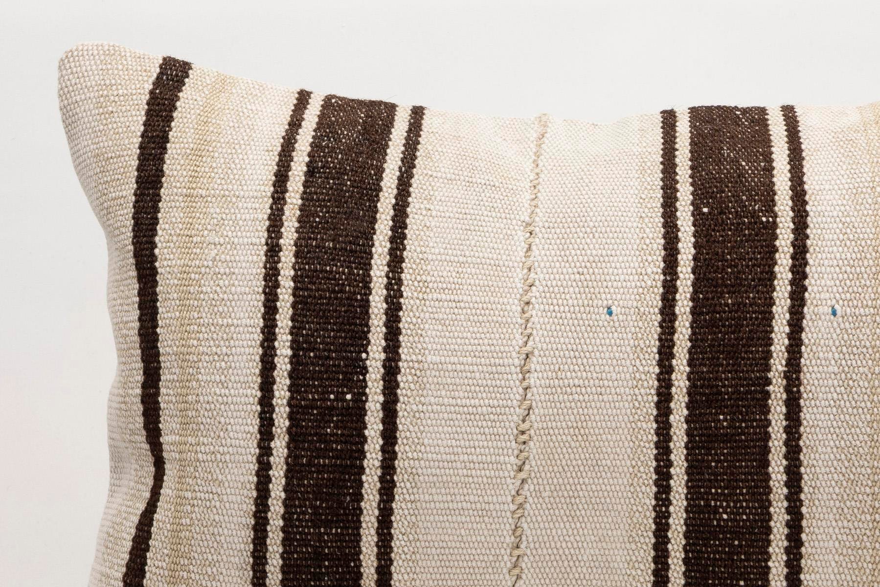 16x24 inches (40x60 cm) Kilim Pillow | KILIM WHOLESALE - Vintage Handmade Pillows - Vintage Handmade Kilim Rugs - It is 100% wool. Artistic and historical rugs. Old handwoven rugs. - Online hand woven rugs and kilim cushions sales. Shipping to a