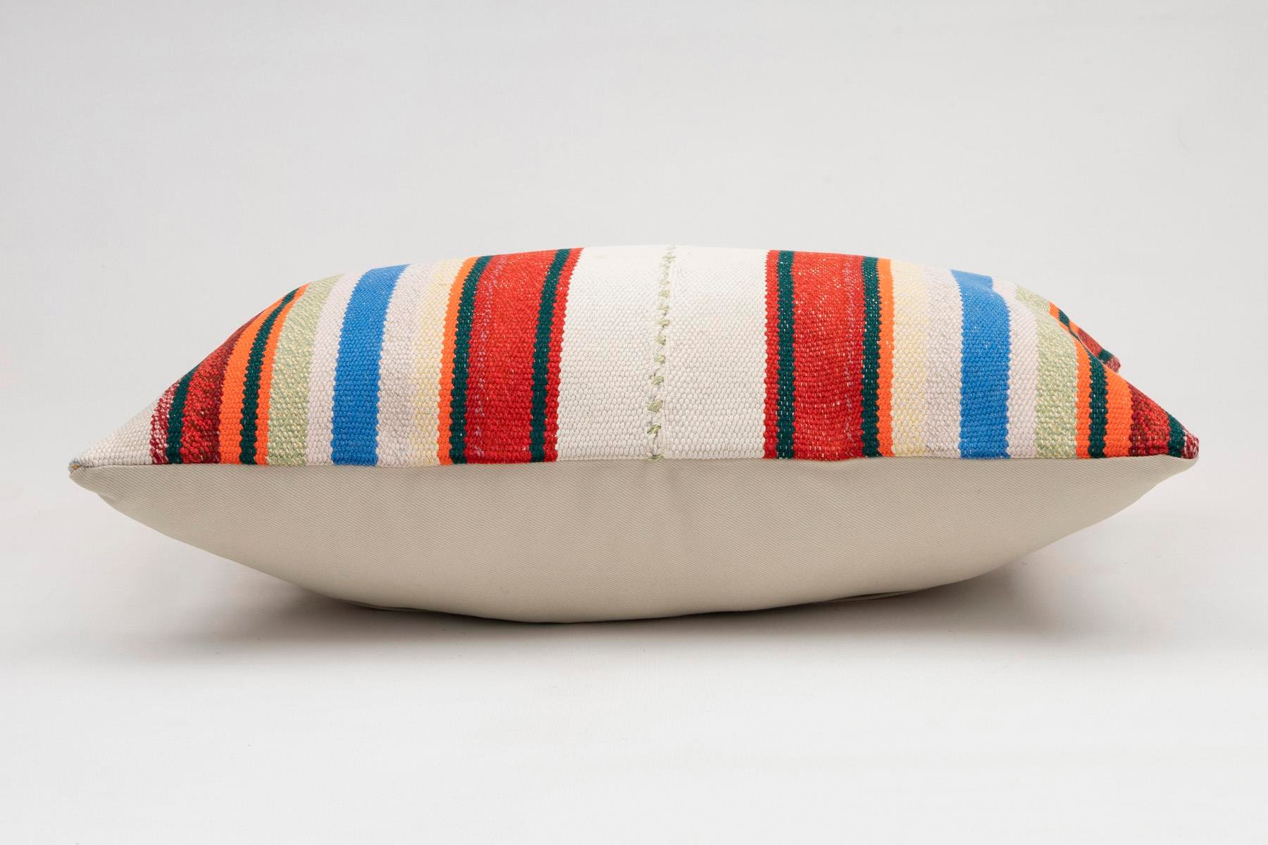 16x24 inches (40x60 cm) Kilim Pillow | KILIM WHOLESALE - Vintage Handmade Pillows - Vintage Handmade Kilim Rugs - It is 100% wool. Artistic and historical rugs. Old handwoven rugs. - Online hand woven rugs and kilim cushions sales. Shipping to a