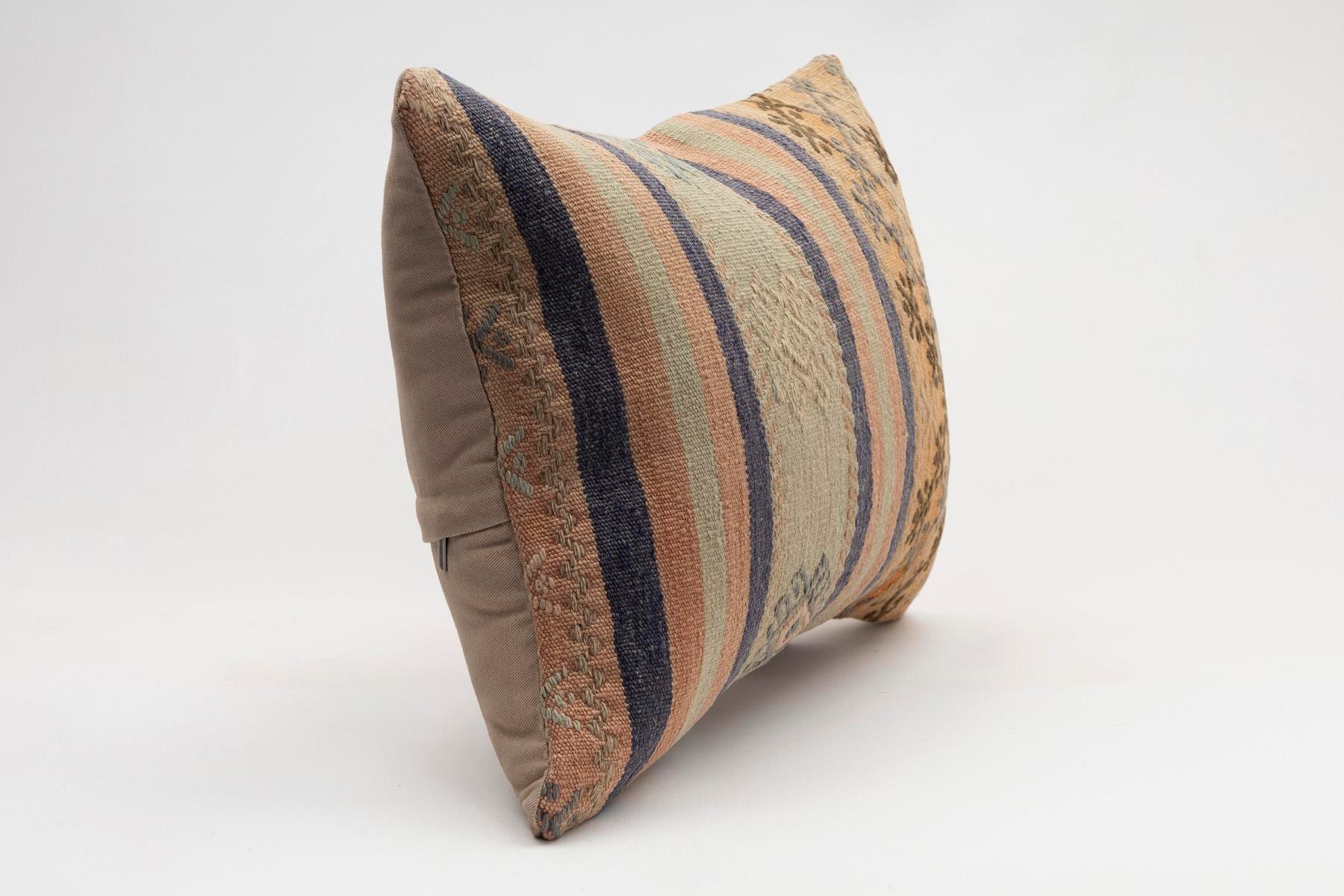 16x24 inches (40x60 cm) Kilim Pillow | KILIM WHOLESALE - Vintage Handmade Pillows - Vintage Handmade Kilim Rugs - It is 100% wool. Artistic and historical rugs. Old handwoven rugs. - Online hand woven rugs and kilim cushions sales. Shipping to a