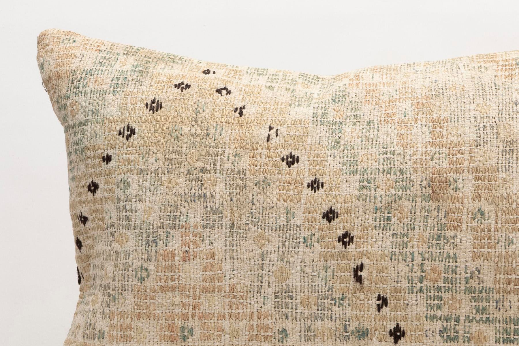 16x24 inches (40x60 cm) Kilim Pillow | KILIM WHOLESALE - Vintage Handmade Pillows - Vintage Handmade Kilim Rugs - It is 100% wool. Artistic and historical rugs. Old handwoven rugs. - Online hand woven rugs and kilim cushions sales. Shipping to a