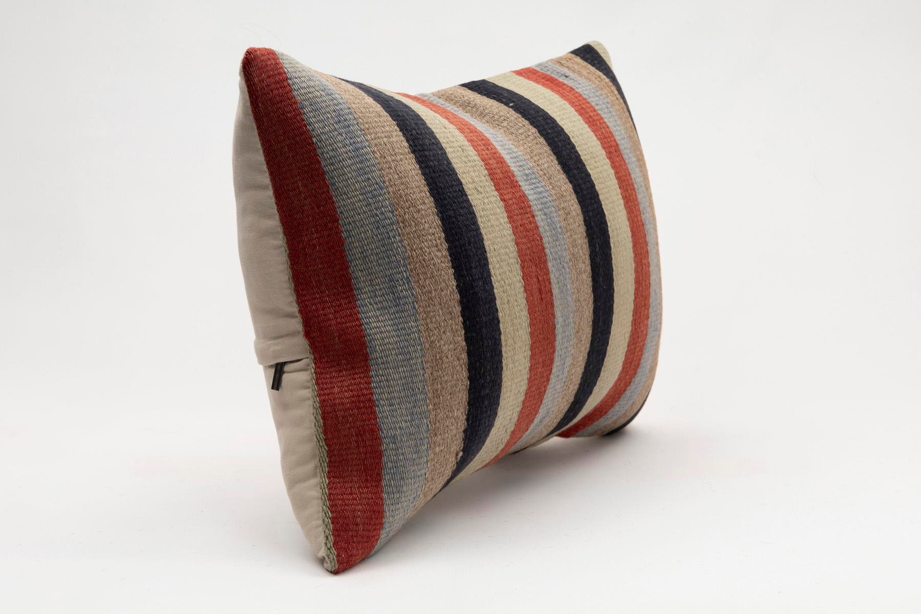 16x24 inches (40x60 cm) Kilim Pillow | KILIM WHOLESALE - Vintage Handmade Pillows - Vintage Handmade Kilim Rugs - It is 100% wool. Artistic and historical rugs. Old handwoven rugs. - Online hand woven rugs and kilim cushions sales. Shipping to a