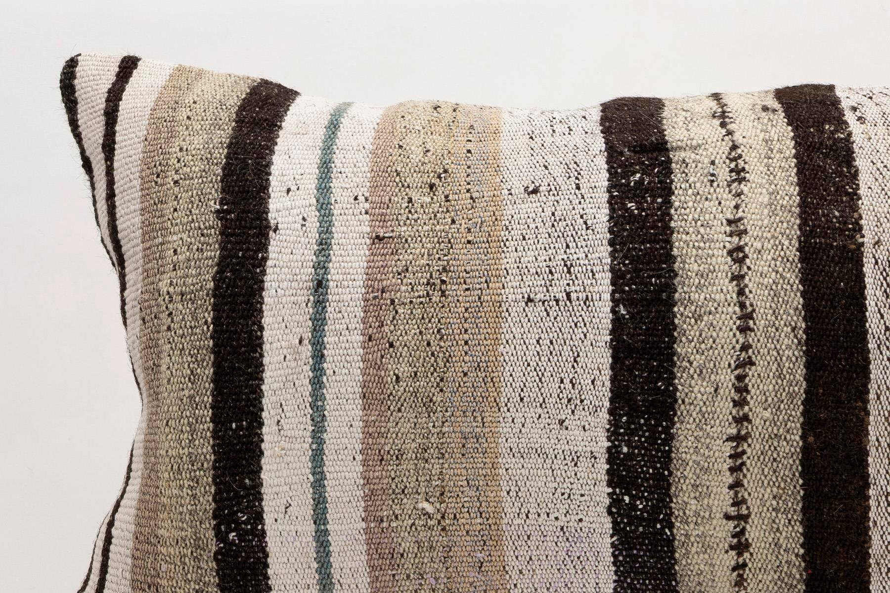 16x24 inches (40x60 cm) Kilim Pillow | KILIM WHOLESALE - Vintage Handmade Pillows - Vintage Handmade Kilim Rugs - It is 100% wool. Artistic and historical rugs. Old handwoven rugs. - Online hand woven rugs and kilim cushions sales. Shipping to a
