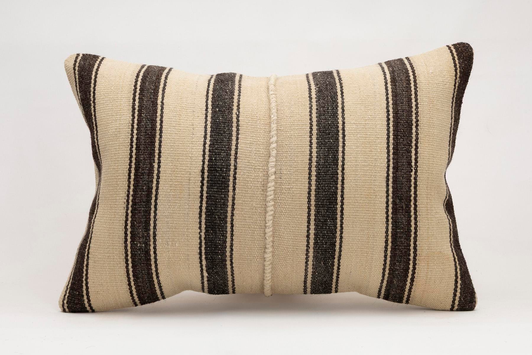 16x24 inches (40x60 cm) Kilim Pillow | KILIM WHOLESALE - Vintage Handmade Pillows - Vintage Handmade Kilim Rugs - It is 100% wool. Artistic and historical rugs. Old handwoven rugs. - Online hand woven rugs and kilim cushions sales. Shipping to a