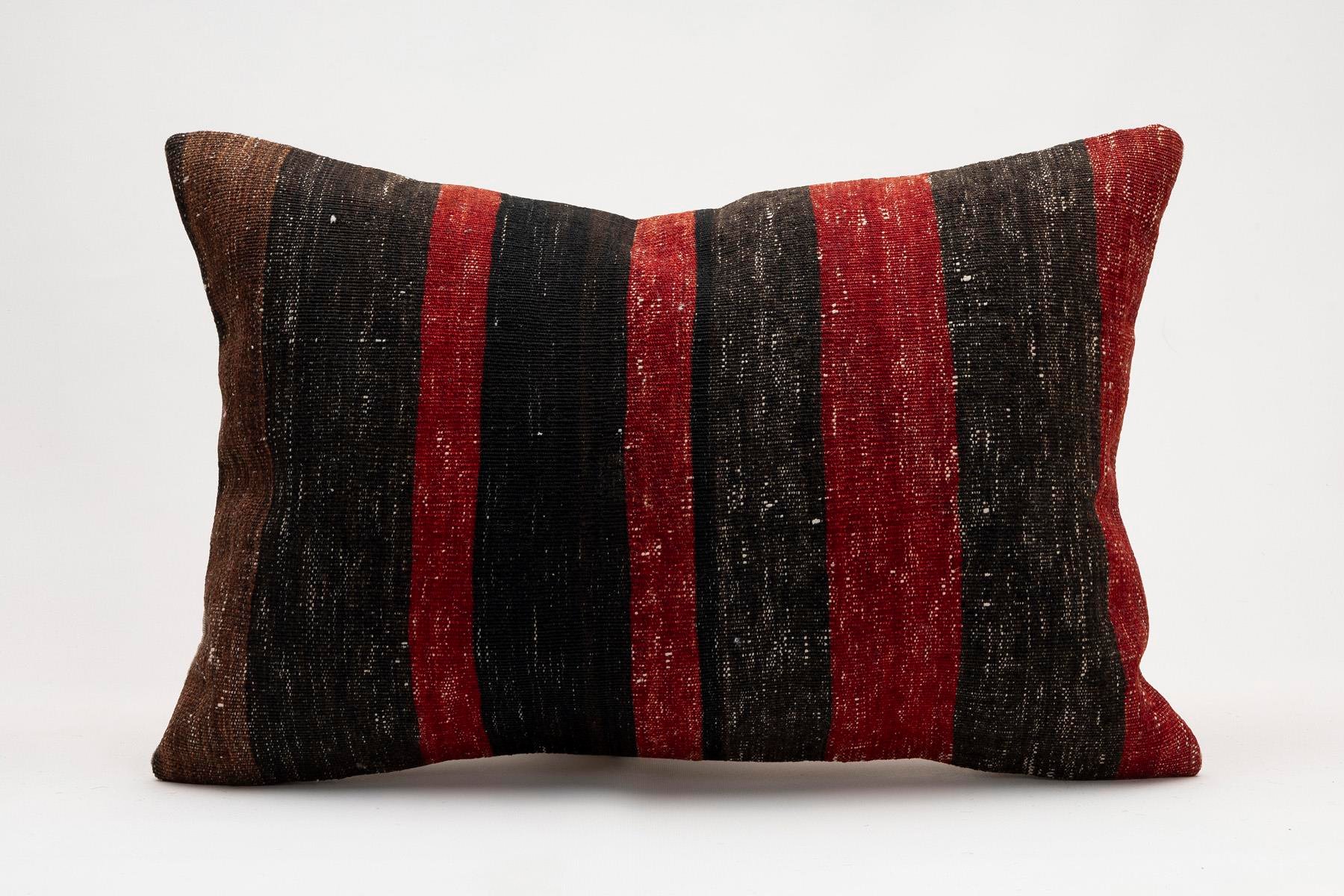 16x24 inches (40x60 cm) Kilim Pillow | KILIM WHOLESALE - Vintage Handmade Pillows - Vintage Handmade Kilim Rugs - It is 100% wool. Artistic and historical rugs. Old handwoven rugs. - Online hand woven rugs and kilim cushions sales. Shipping to a