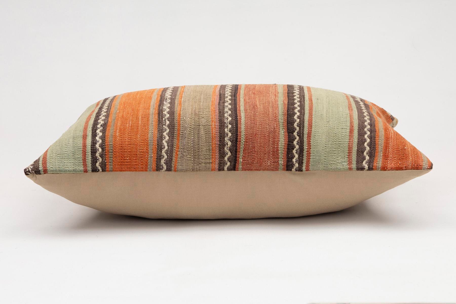 16x24 inches (40x60 cm) Kilim Pillow | KILIM WHOLESALE - Vintage Handmade Pillows - Vintage Handmade Kilim Rugs - It is 100% wool. Artistic and historical rugs. Old handwoven rugs. - Online hand woven rugs and kilim cushions sales. Shipping to a