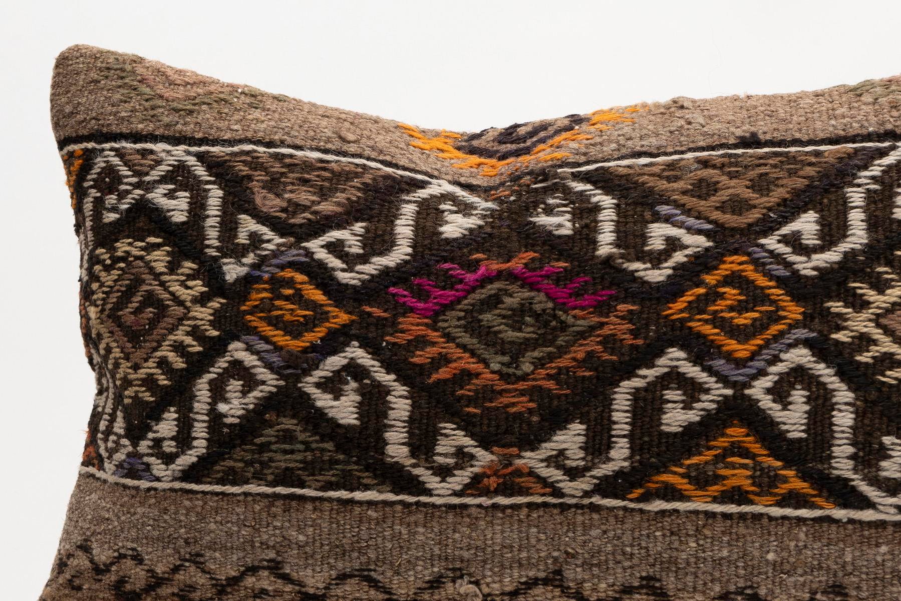 16x24 inches (40x60 cm) Kilim Pillow | KILIM WHOLESALE - Vintage Handmade Pillows - Vintage Handmade Kilim Rugs - It is 100% wool. Artistic and historical rugs. Old handwoven rugs. - Online hand woven rugs and kilim cushions sales. Shipping to a