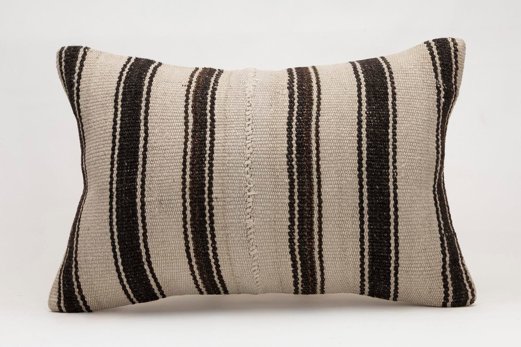 16x24 inches (40x60 cm) Kilim Pillow | KILIM WHOLESALE - Vintage Handmade Pillows - Vintage Handmade Kilim Rugs - It is 100% wool. Artistic and historical rugs. Old handwoven rugs. - Online hand woven rugs and kilim cushions sales. Shipping to a
