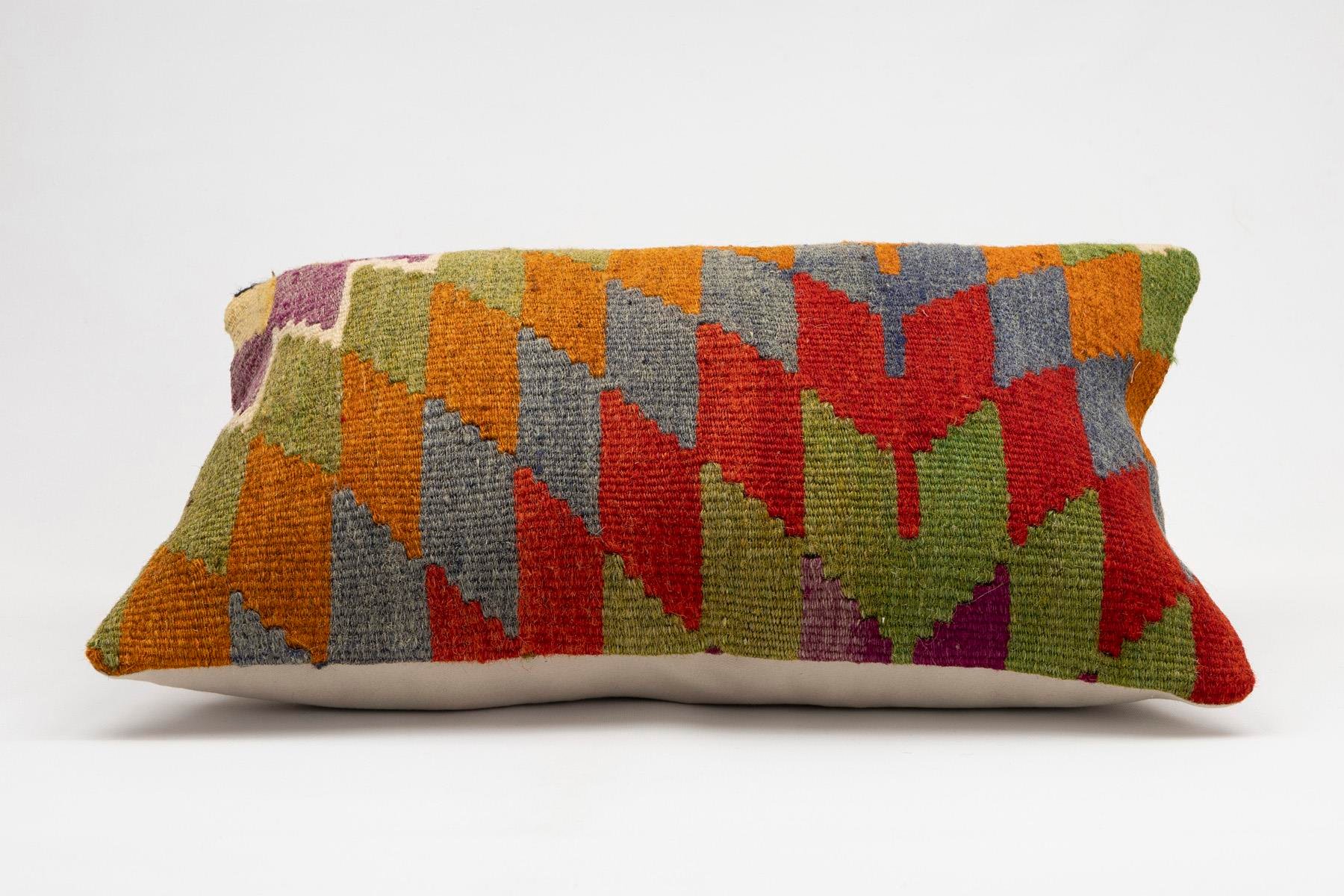 16x24 inches (40x60 cm) Kilim Pillow | KILIM WHOLESALE - Vintage Handmade Pillows - Vintage Handmade Kilim Rugs - It is 100% wool. Artistic and historical rugs. Old handwoven rugs. - Online hand woven rugs and kilim cushions sales. Shipping to a