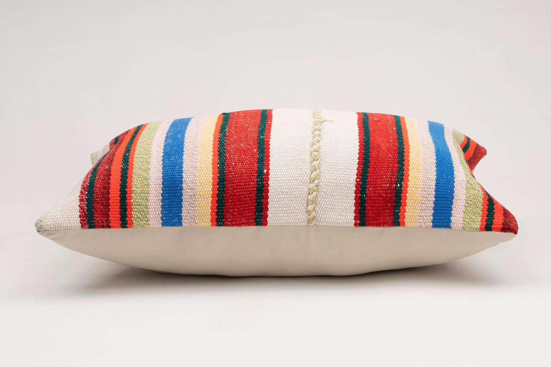 16x24 inches (40x60 cm) Kilim Pillow | KILIM WHOLESALE - Vintage Handmade Pillows - Vintage Handmade Kilim Rugs - It is 100% wool. Artistic and historical rugs. Old handwoven rugs. - Online hand woven rugs and kilim cushions sales. Shipping to a
