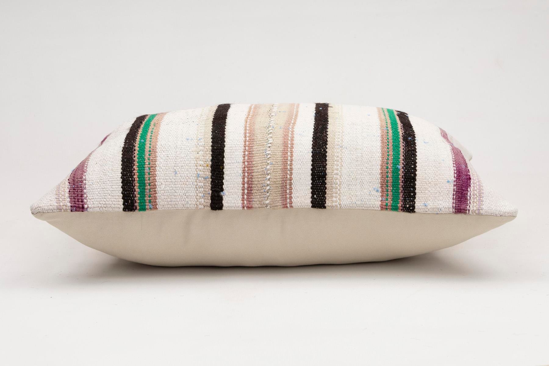 16x24 inches (40x60 cm) Kilim Pillow | KILIM WHOLESALE - Vintage Handmade Pillows - Vintage Handmade Kilim Rugs - It is 100% wool. Artistic and historical rugs. Old handwoven rugs. - Online hand woven rugs and kilim cushions sales. Shipping to a