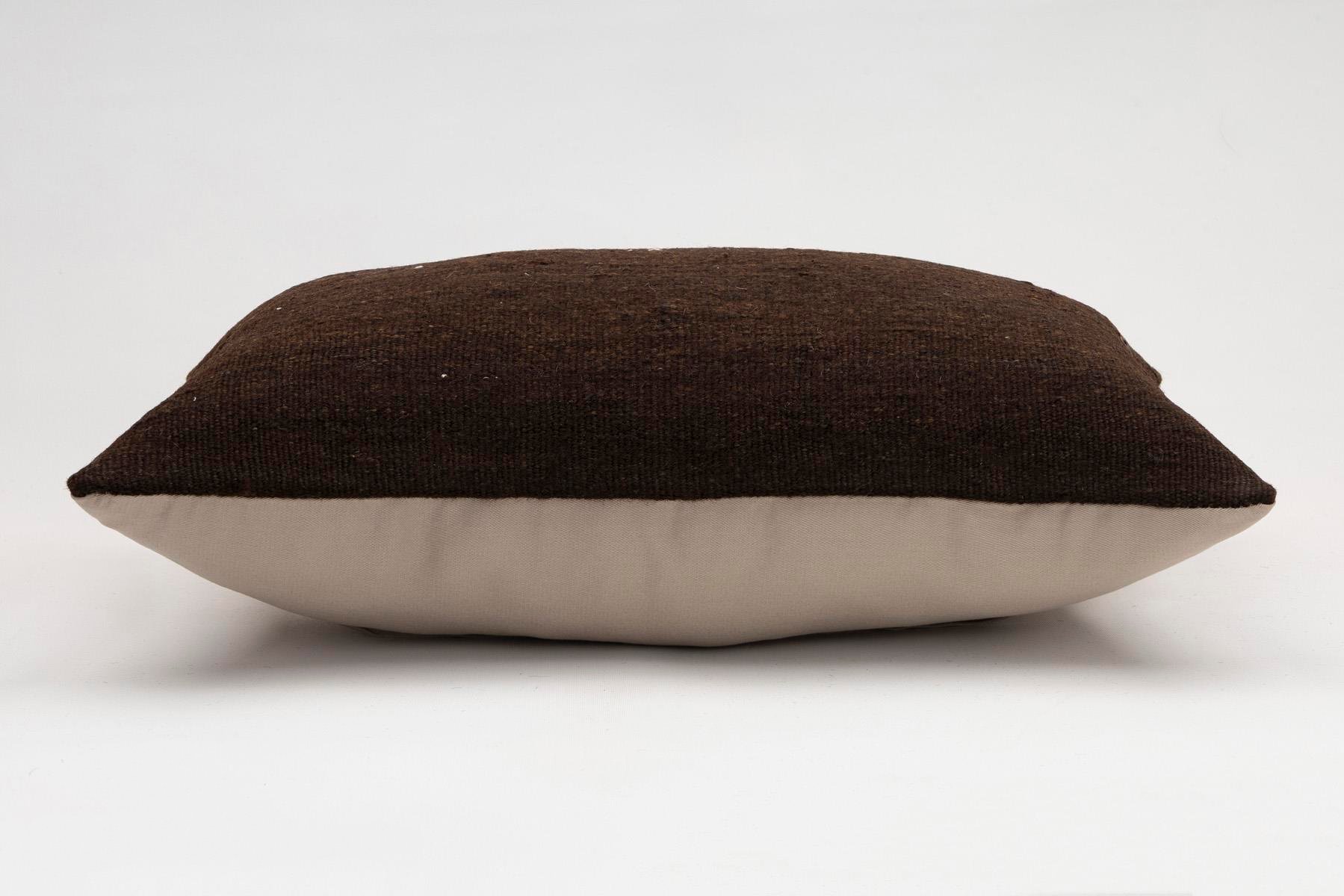 16x24 inches (40x60 cm) Kilim Pillow | KILIM WHOLESALE - Vintage Handmade Pillows - Vintage Handmade Kilim Rugs - It is 100% wool. Artistic and historical rugs. Old handwoven rugs. - Online hand woven rugs and kilim cushions sales. Shipping to a