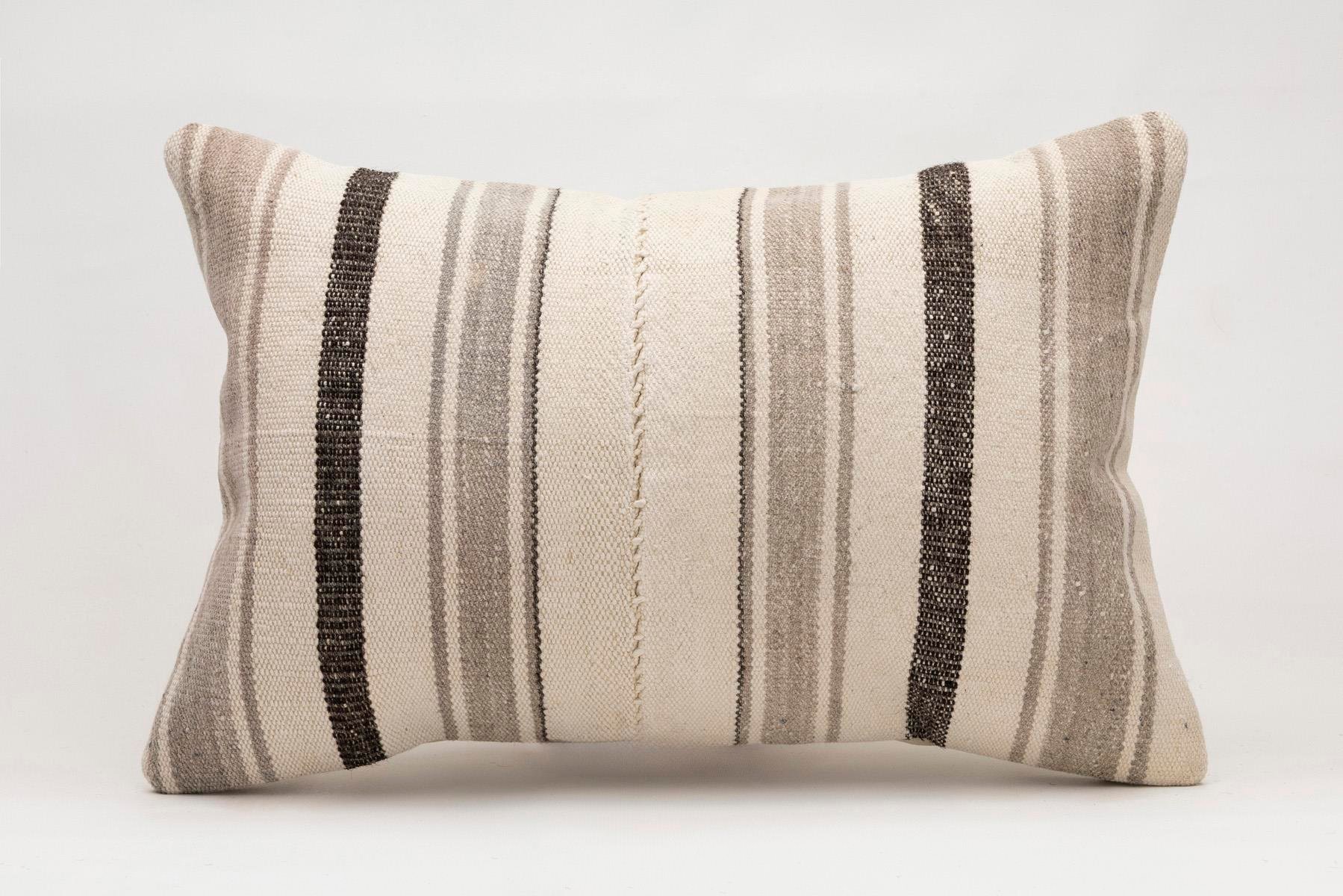 16x24 inches (40x60 cm) Kilim Pillow | KILIM WHOLESALE - Vintage Handmade Pillows - Vintage Handmade Kilim Rugs - It is 100% wool. Artistic and historical rugs. Old handwoven rugs. - Online hand woven rugs and kilim cushions sales. Shipping to a