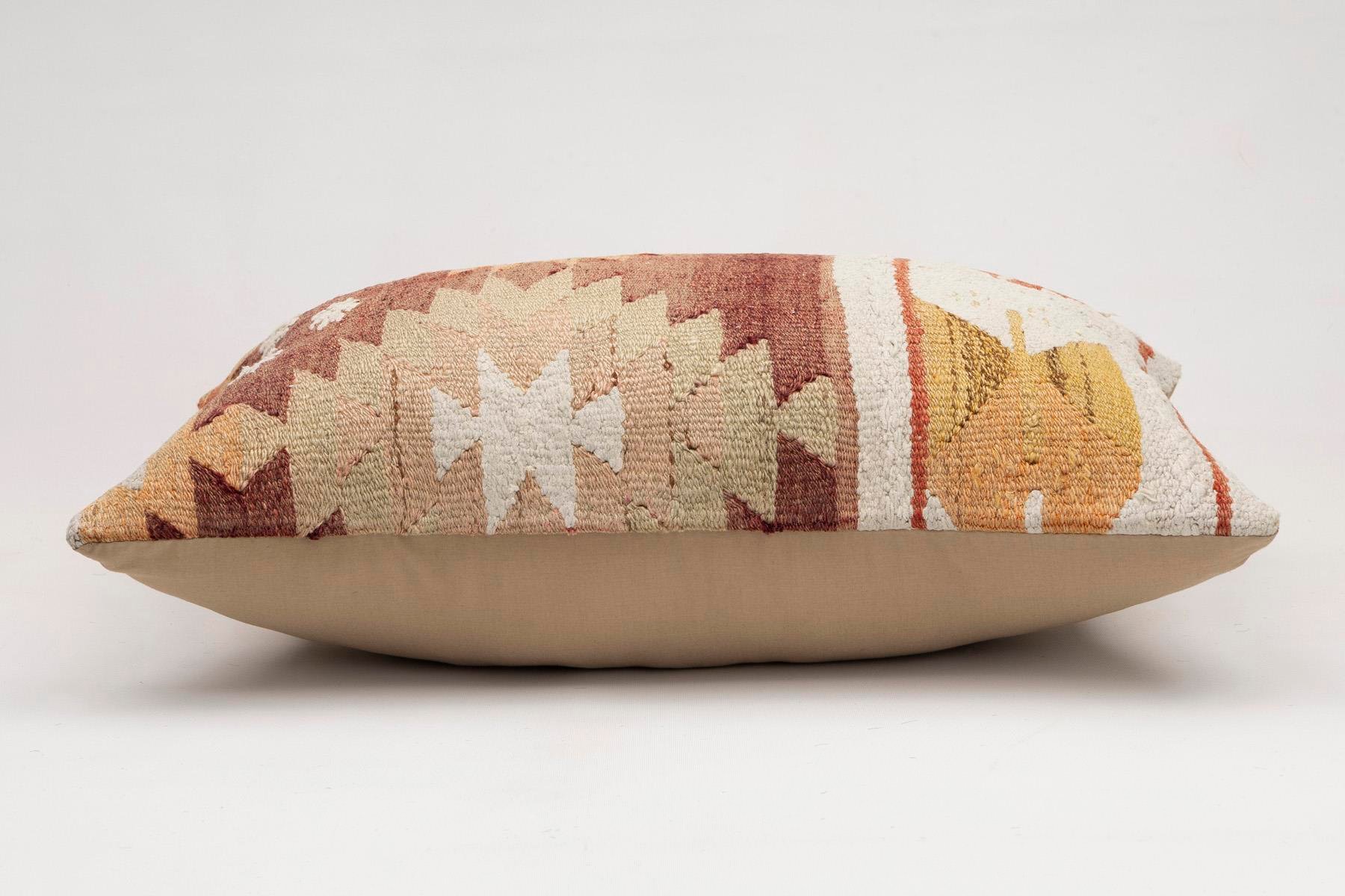 16x24 inches (40x60 cm) Kilim Pillow | KILIM WHOLESALE - Vintage Handmade Pillows - Vintage Handmade Kilim Rugs - It is 100% wool. Artistic and historical rugs. Old handwoven rugs. - Online hand woven rugs and kilim cushions sales. Shipping to a
