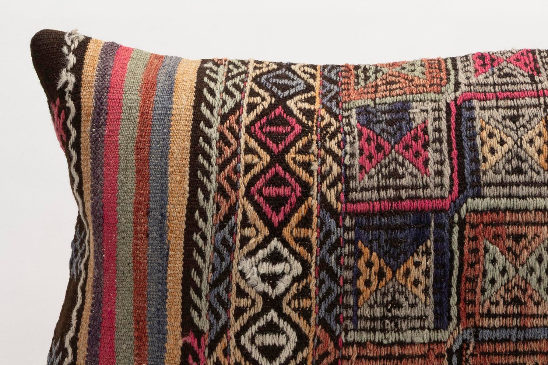 16x24 inches (40x60 cm) Kilim Pillow | KILIM WHOLESALE - Vintage Handmade Pillows - Vintage Handmade Kilim Rugs - It is 100% wool. Artistic and historical rugs. Old handwoven rugs. - Online hand woven rugs and kilim cushions sales. Shipping to a