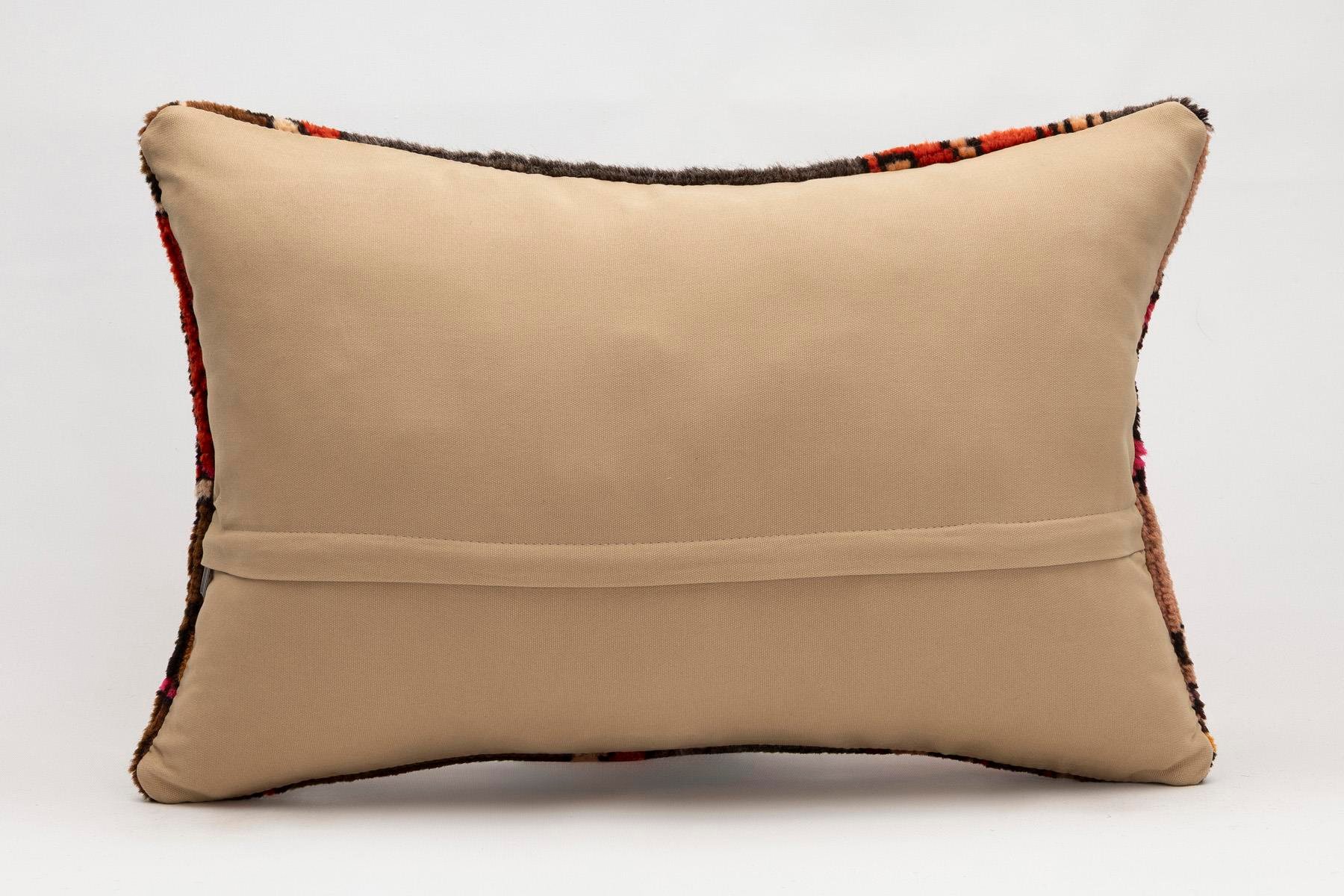 16x24 inches (40x60 cm) Kilim Pillow | KILIM WHOLESALE - Vintage Handmade Pillows - Vintage Handmade Kilim Rugs - It is 100% wool. Artistic and historical rugs. Old handwoven rugs. - Online hand woven rugs and kilim cushions sales. Shipping to a