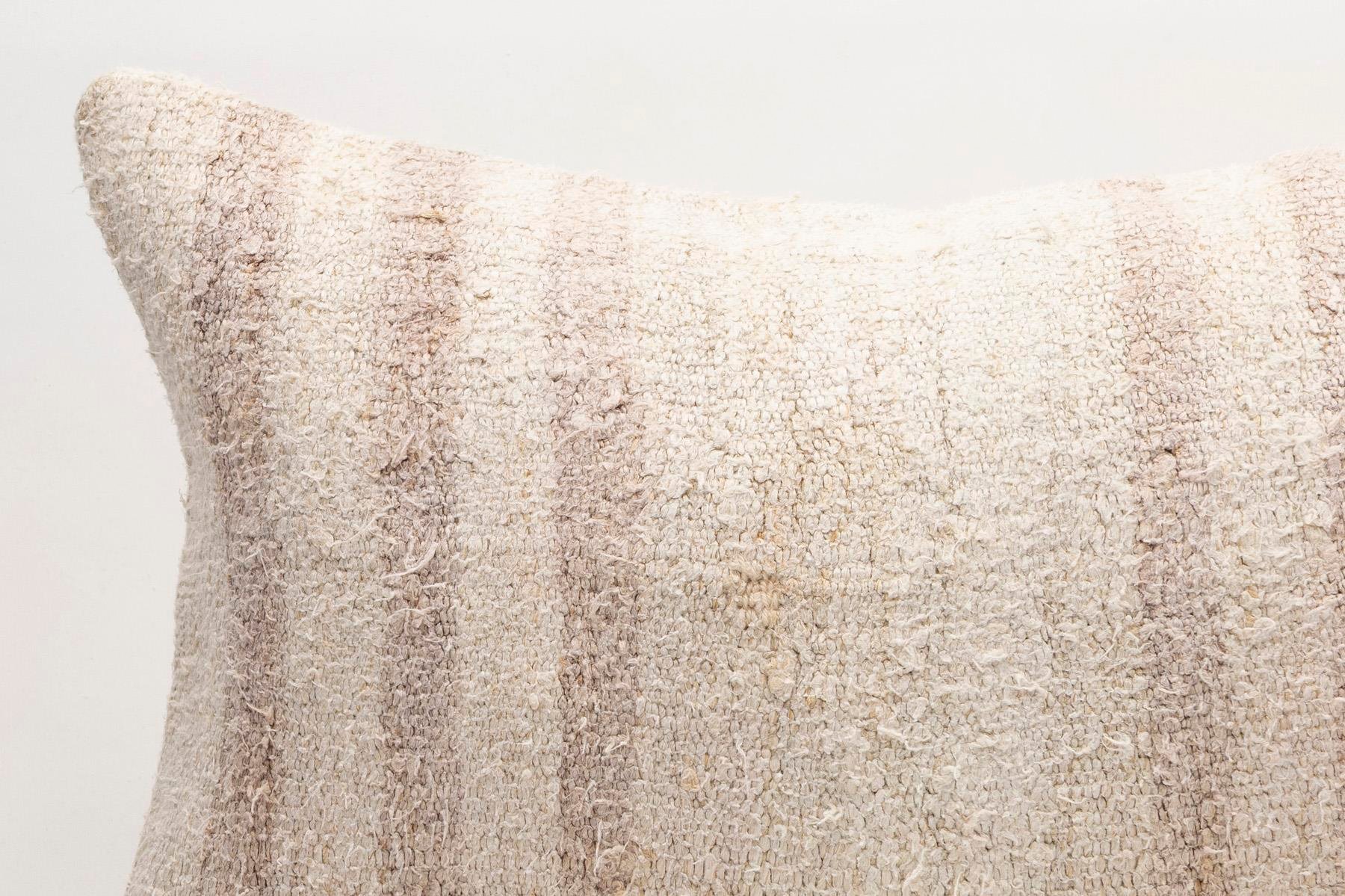 16x24 inches (40x60 cm) Kilim Pillow | KILIM WHOLESALE - Vintage Handmade Pillows - Vintage Handmade Kilim Rugs - It is 100% wool. Artistic and historical rugs. Old handwoven rugs. - Online hand woven rugs and kilim cushions sales. Shipping to a