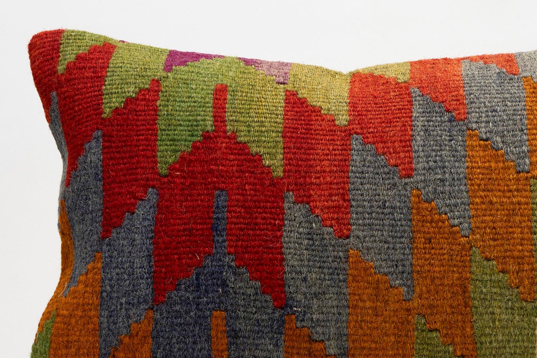 16x24 inches (40x60 cm) Kilim Pillow | KILIM WHOLESALE - Vintage Handmade Pillows - Vintage Handmade Kilim Rugs - It is 100% wool. Artistic and historical rugs. Old handwoven rugs. - Online hand woven rugs and kilim cushions sales. Shipping to a