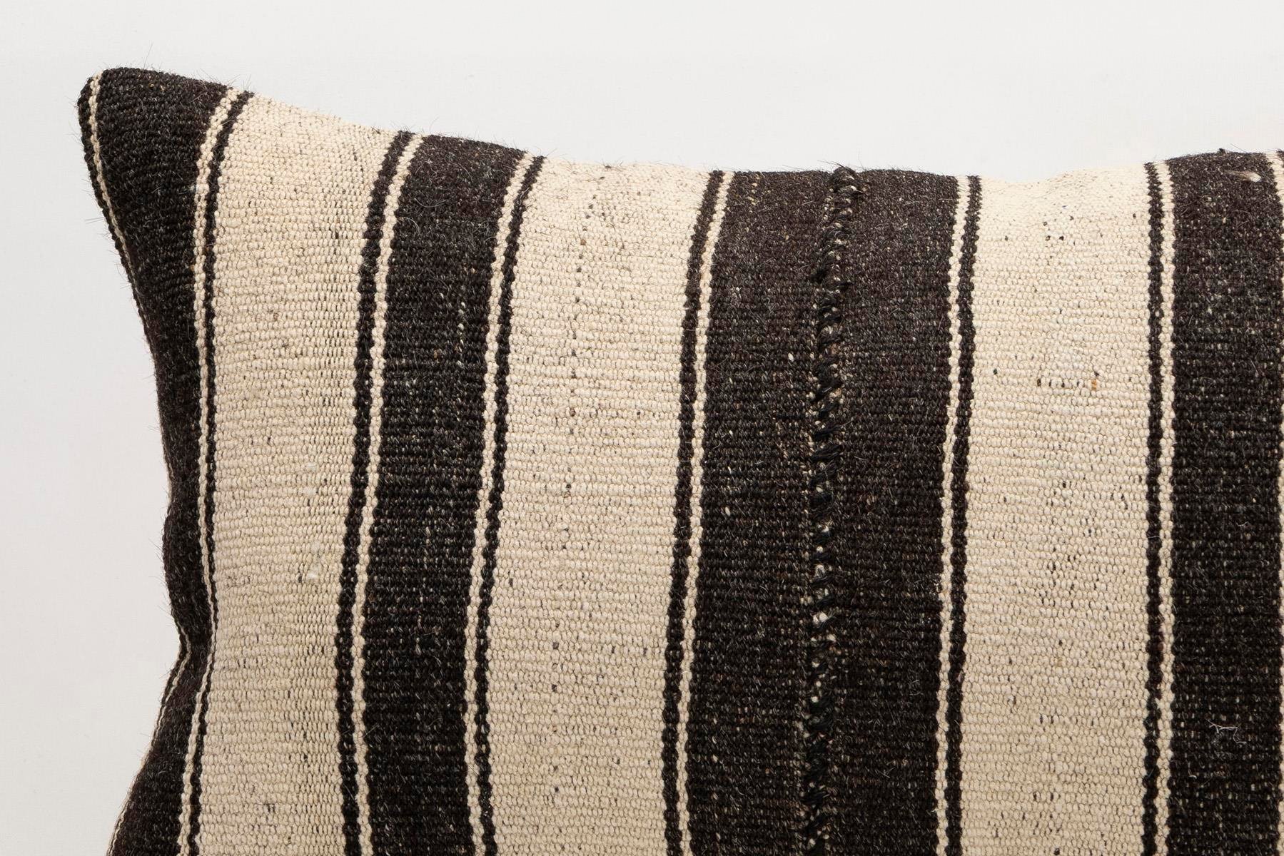 16x24 inches (40x60 cm) Kilim Pillow | KILIM WHOLESALE - Vintage Handmade Pillows - Vintage Handmade Kilim Rugs - It is 100% wool. Artistic and historical rugs. Old handwoven rugs. - Online hand woven rugs and kilim cushions sales. Shipping to a