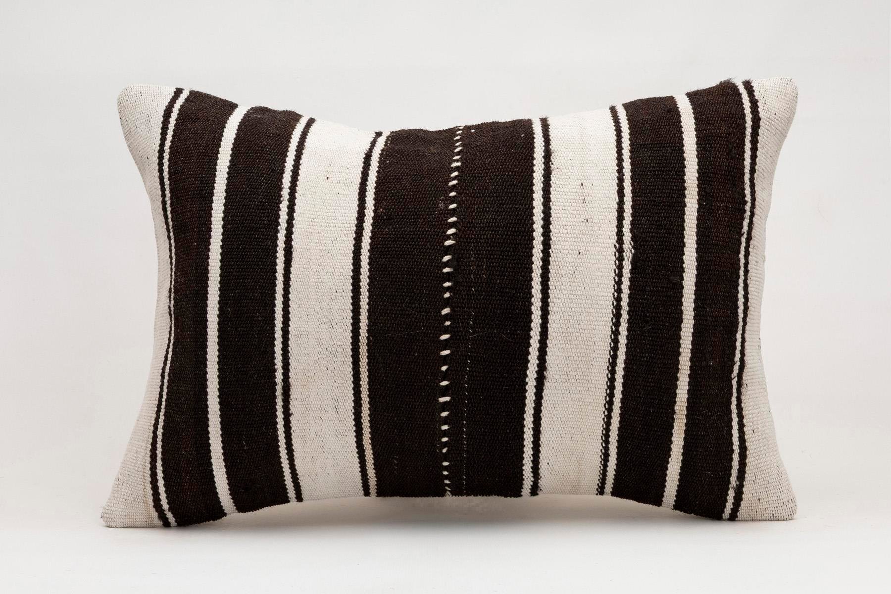 16x24 inches (40x60 cm) Kilim Pillow | KILIM WHOLESALE - Vintage Handmade Pillows - Vintage Handmade Kilim Rugs - It is 100% wool. Artistic and historical rugs. Old handwoven rugs. - Online hand woven rugs and kilim cushions sales. Shipping to a