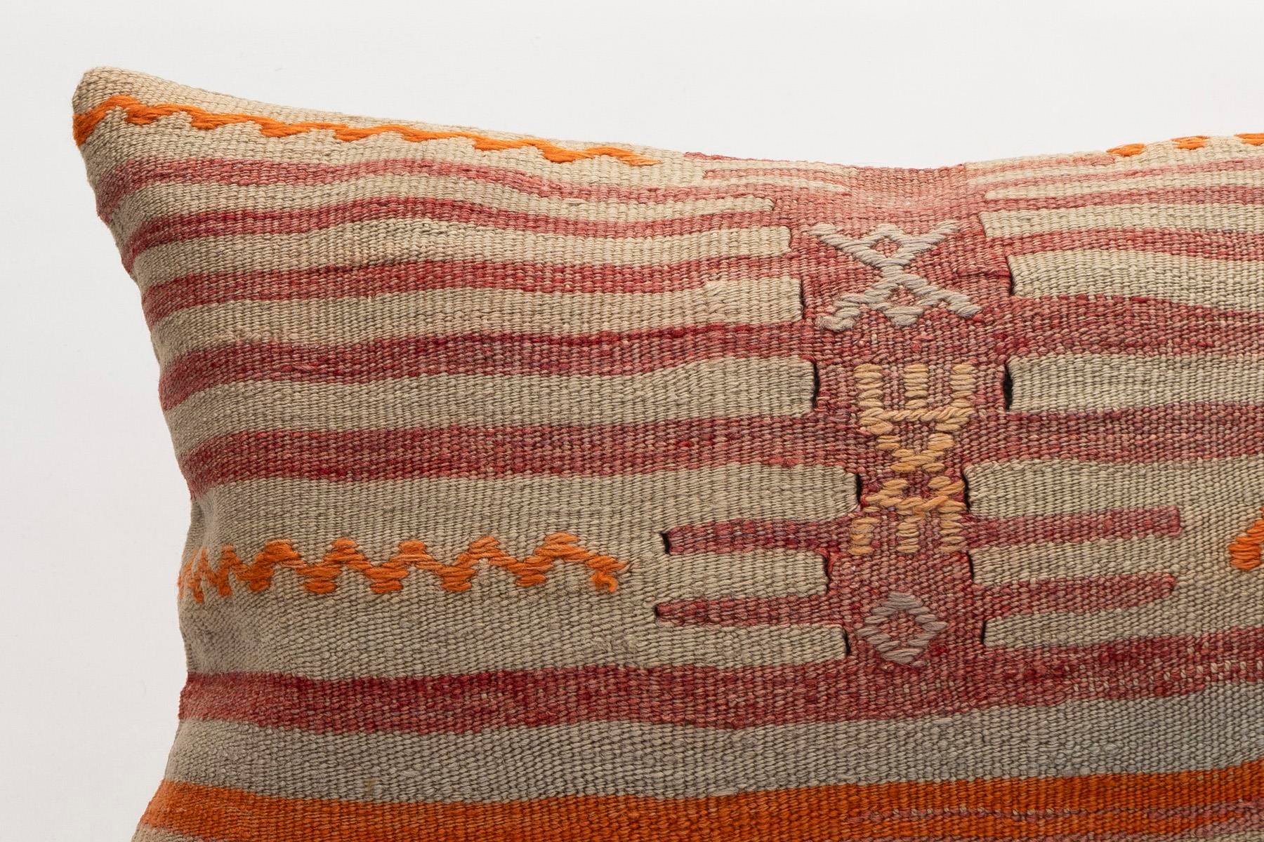 16x24 inches (40x60 cm) Kilim Pillow | KILIM WHOLESALE - Vintage Handmade Pillows - Vintage Handmade Kilim Rugs - It is 100% wool. Artistic and historical rugs. Old handwoven rugs. - Online hand woven rugs and kilim cushions sales. Shipping to a
