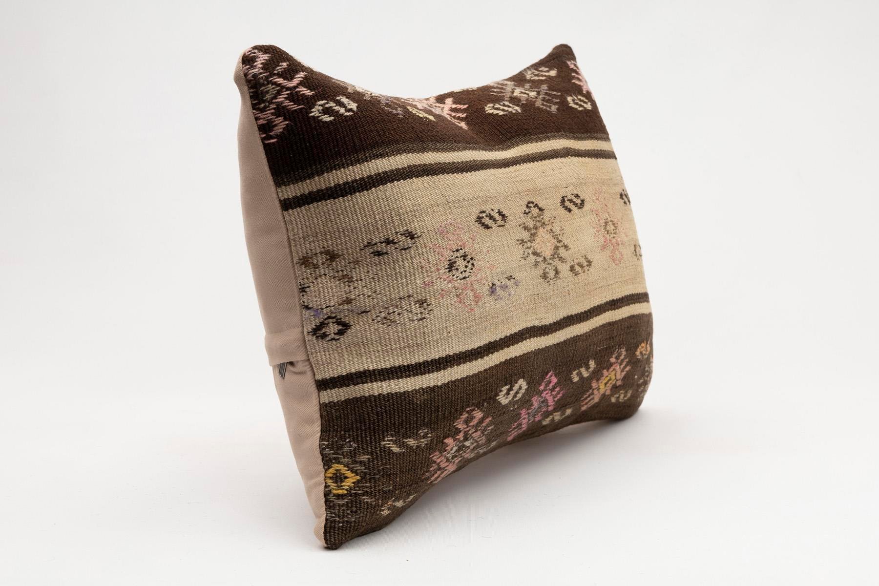 16x24 inches (40x60 cm) Kilim Pillow | KILIM WHOLESALE - Vintage Handmade Pillows - Vintage Handmade Kilim Rugs - It is 100% wool. Artistic and historical rugs. Old handwoven rugs. - Online hand woven rugs and kilim cushions sales. Shipping to a