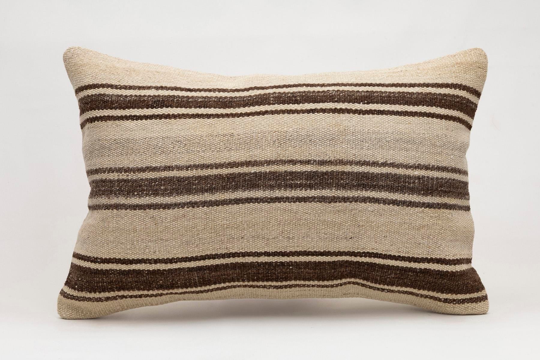 16x24 inches (40x60 cm) Kilim Pillow | KILIM WHOLESALE - Vintage Handmade Pillows - Vintage Handmade Kilim Rugs - It is 100% wool. Artistic and historical rugs. Old handwoven rugs. - Online hand woven rugs and kilim cushions sales. Shipping to a