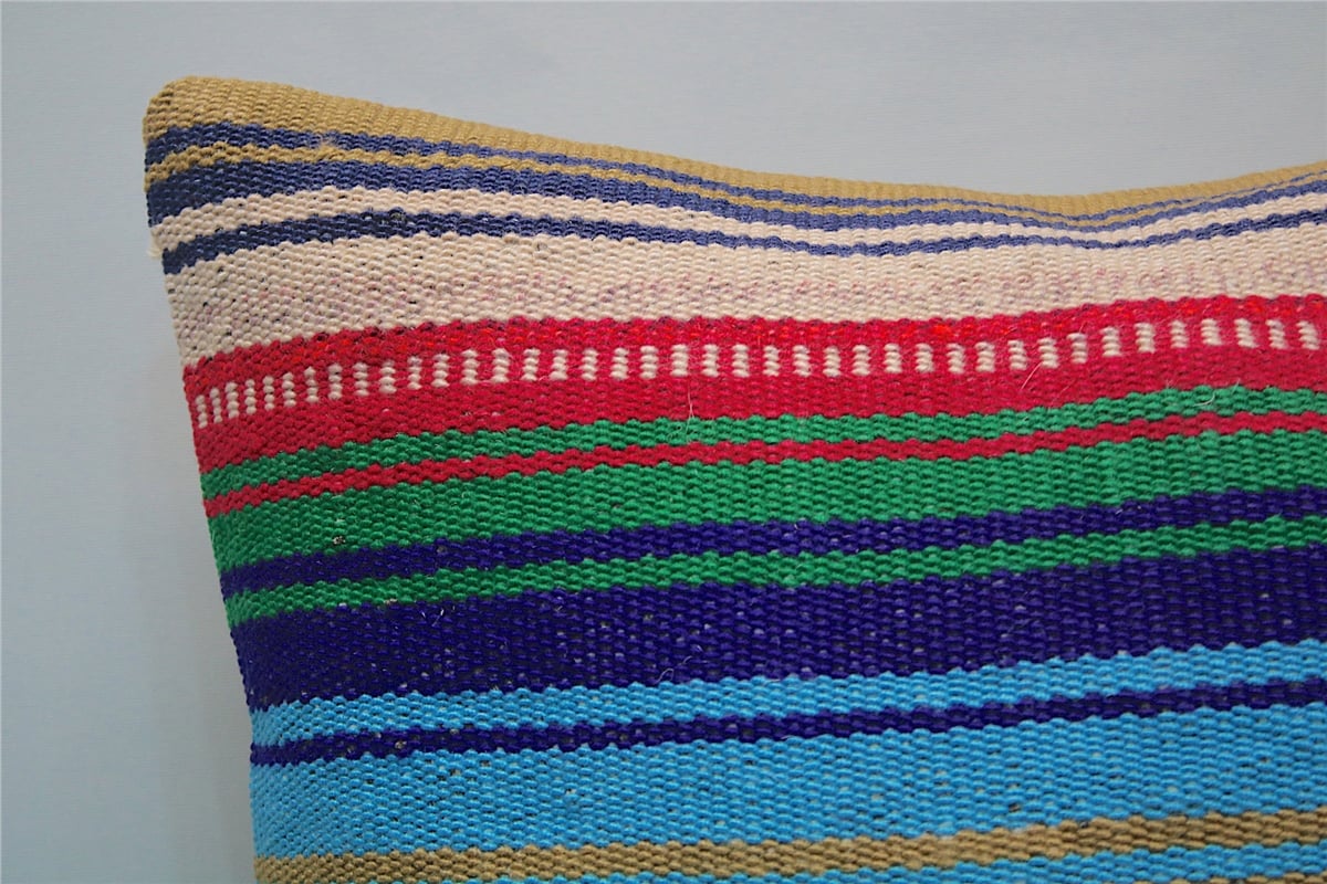 16x16 feet (40x40 cm) Kilim Pillow