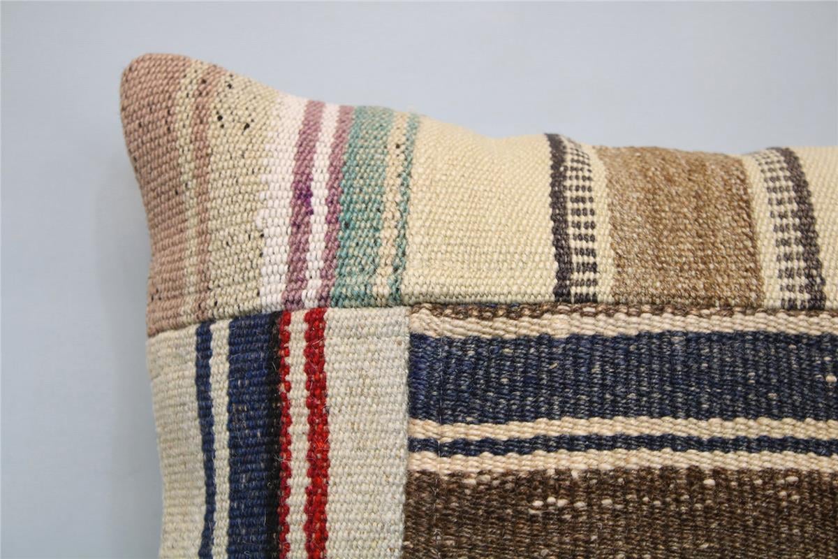 16x16 feet (40x40 cm) Kilim Pillow