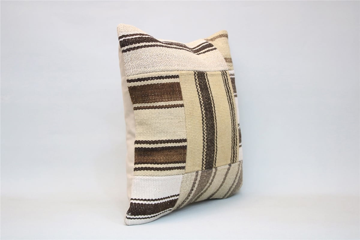 16x16 feet (40x40 cm) Kilim Pillow