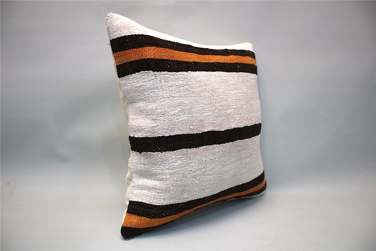 16x16 feet (40x40 cm) Kilim Pillow