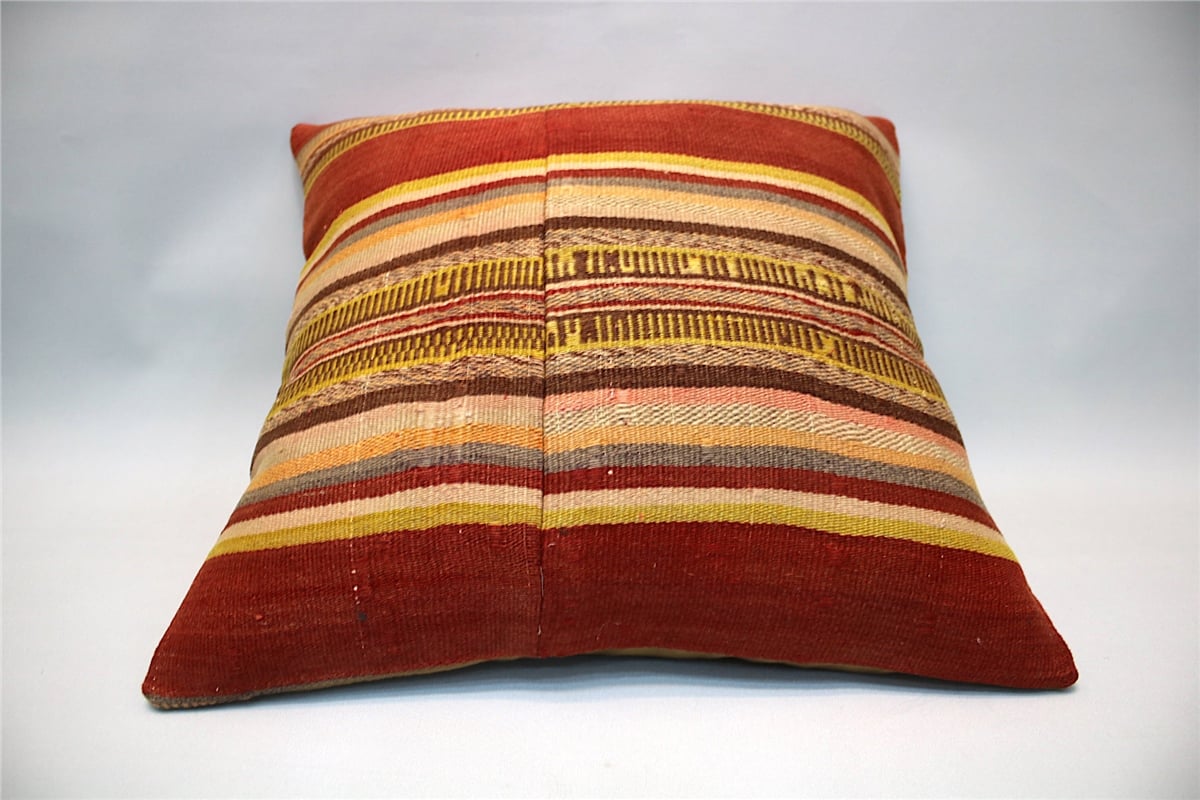 16x16 feet (40x40 cm) Kilim Pillow