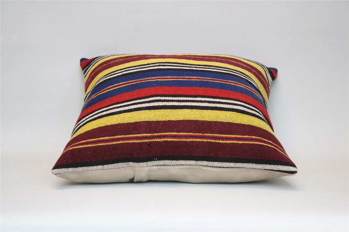 16x16 feet (40x40 cm) Kilim Pillow
