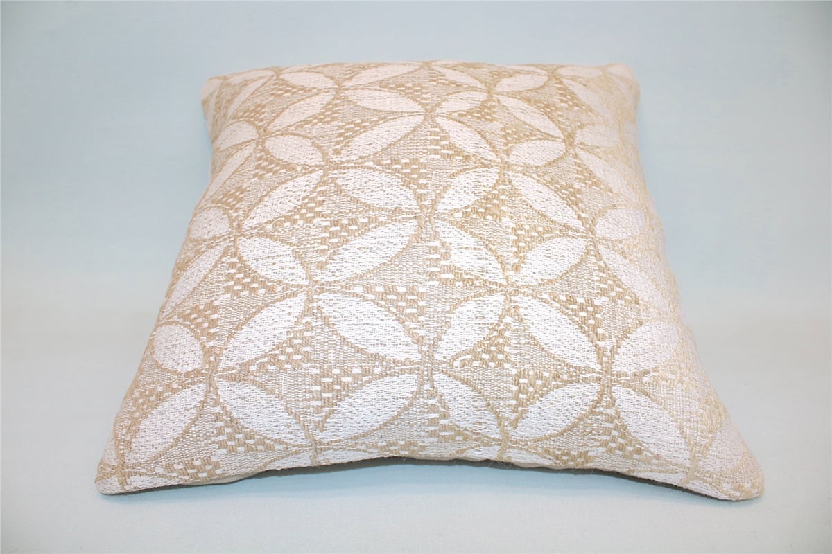 16x16 feet (40x40 cm) Kilim Pillow