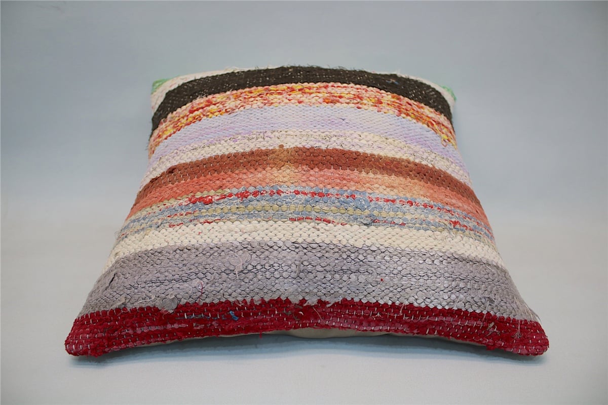 16x16 feet (40x40 cm) Kilim Pillow