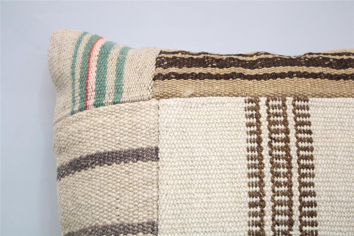 16x16 feet (40x40 cm) Kilim Pillow