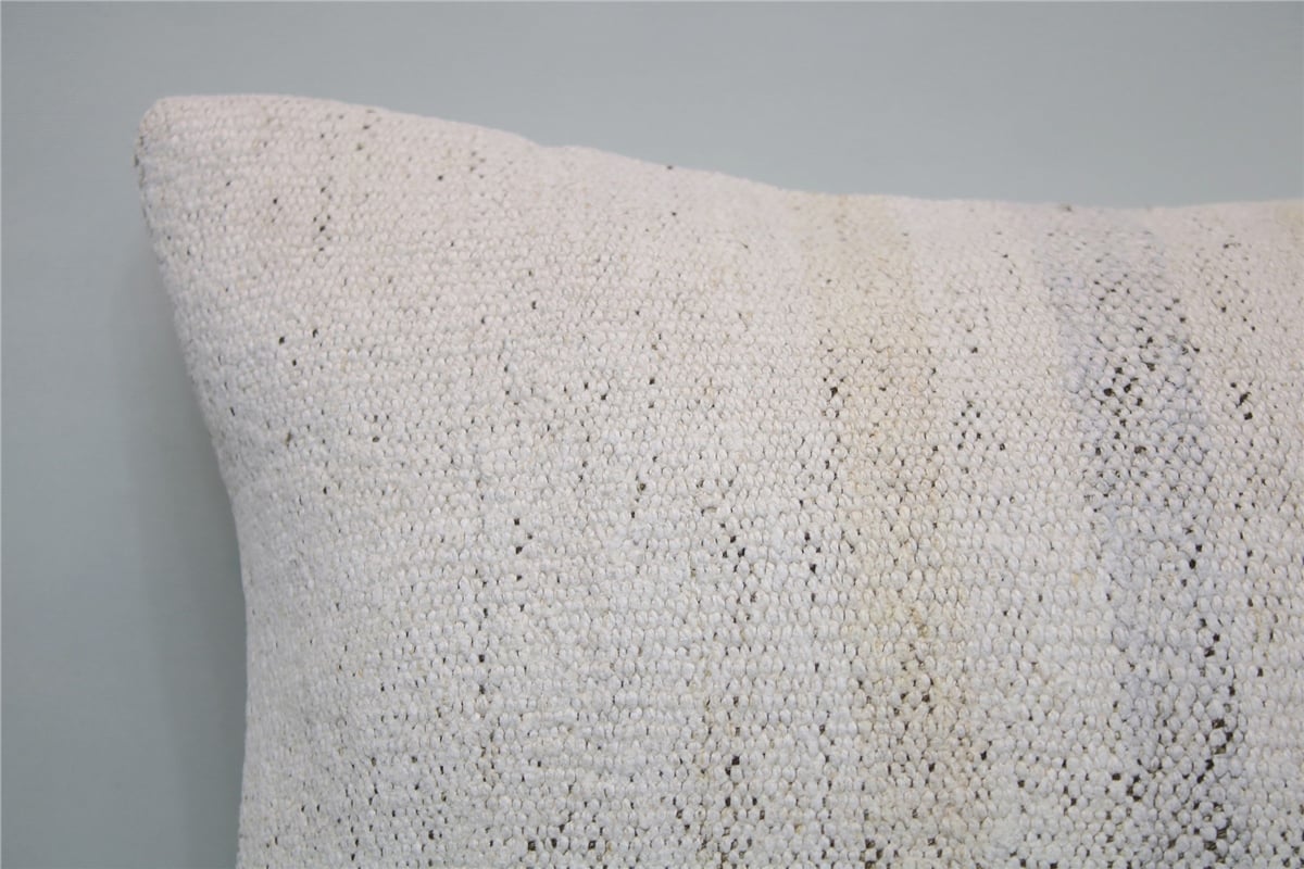 16x16 feet (40x40 cm) Kilim Pillow